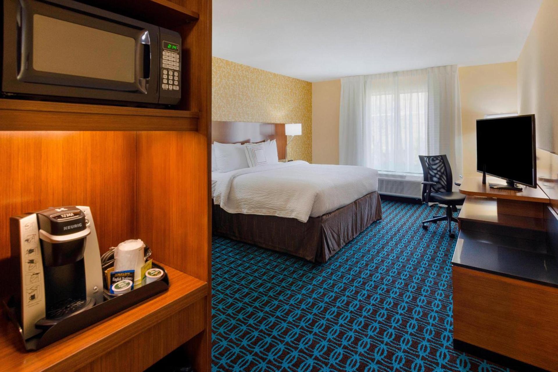 Fairfield Inn & Suites by Marriott Abingdon photo 9