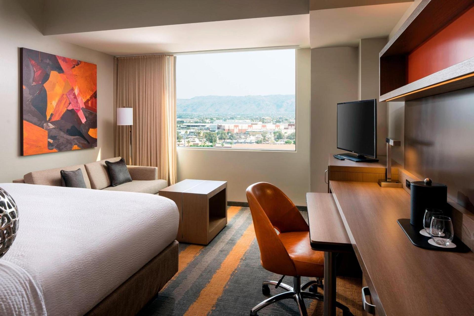 Courtyard by Marriott Phoenix Downtown photo 5