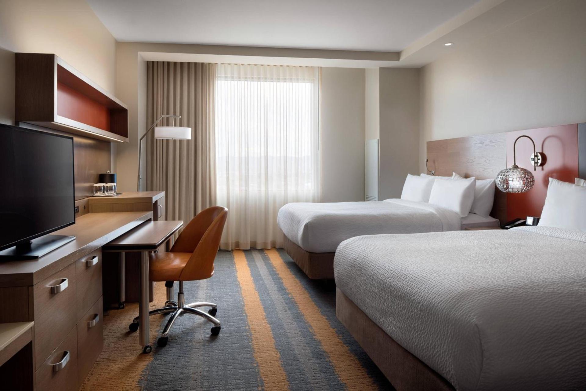 Courtyard by Marriott Phoenix Downtown photo 7