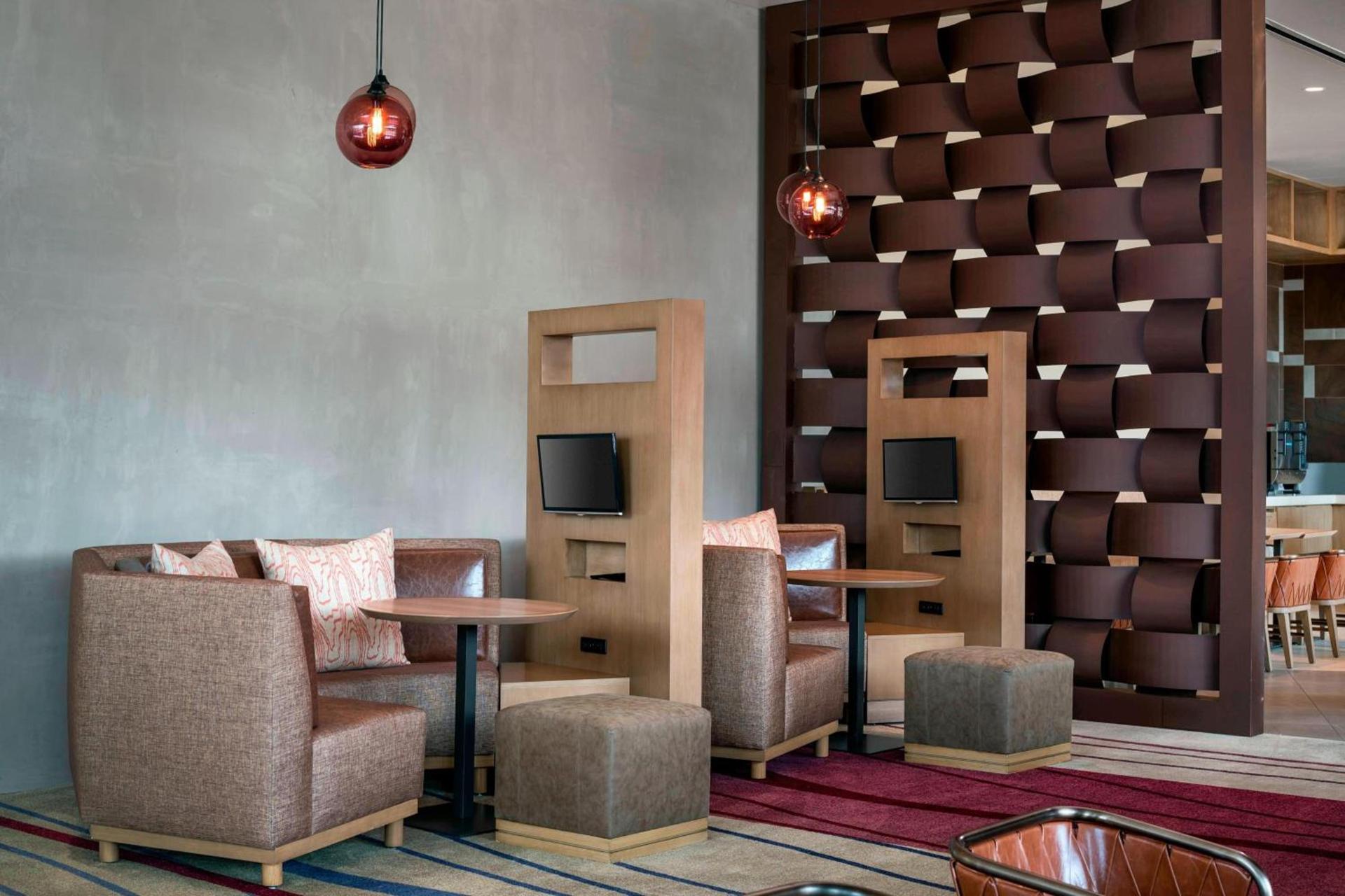 Courtyard by Marriott Phoenix Downtown photo 12