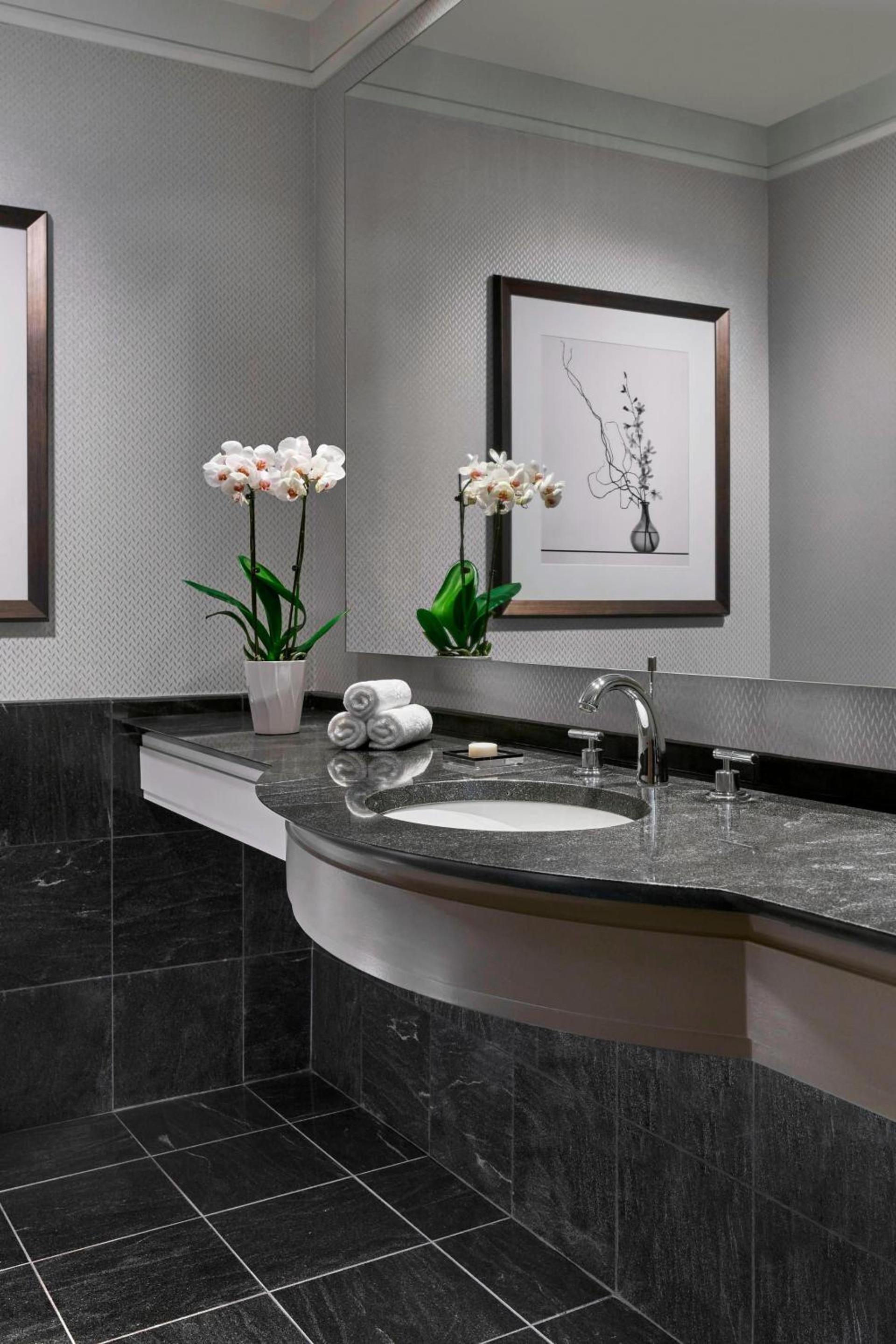 The Ritz-Carlton, Charlotte photo 26