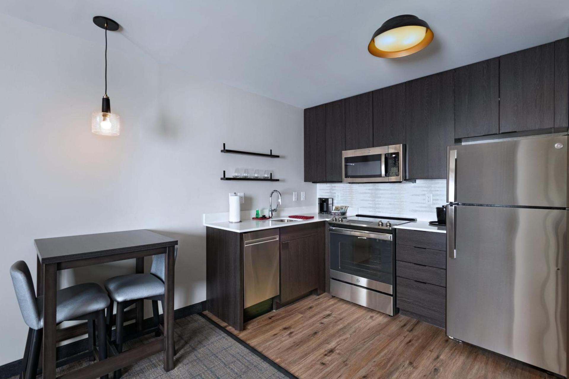 Residence Inn New Brunswick Tower Center Blvd. photo 14