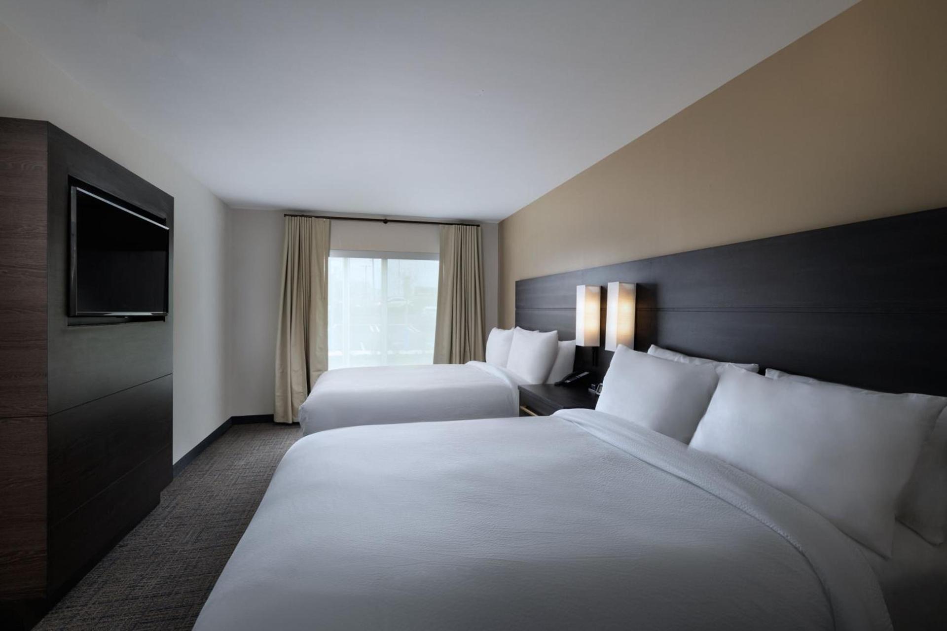 Residence Inn New Brunswick Tower Center Blvd. photo 17