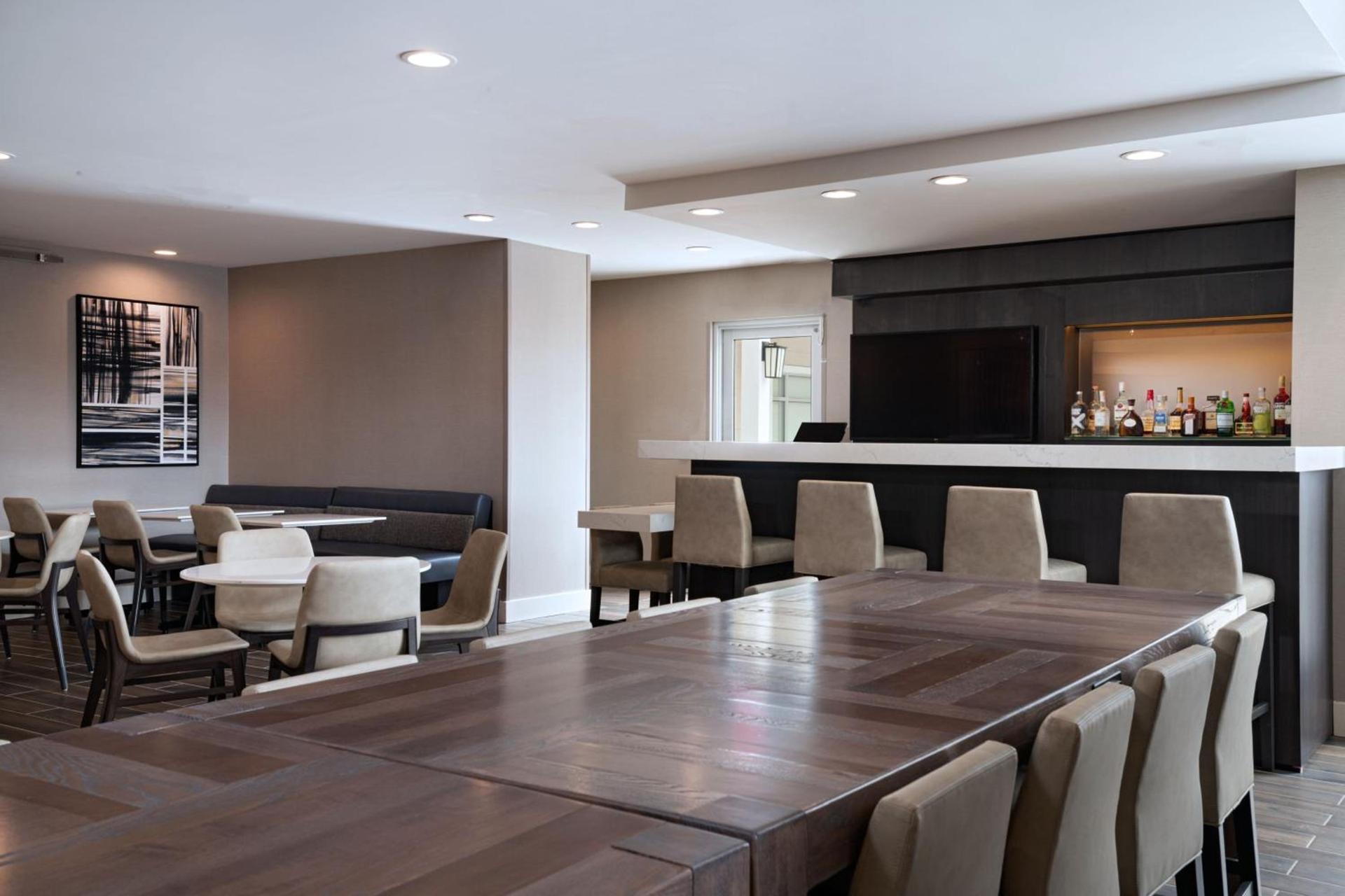 Residence Inn New Brunswick Tower Center Blvd. photo 27