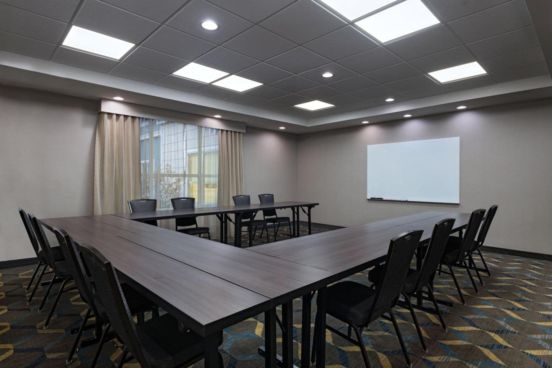 Residence Inn New Brunswick Tower Center Blvd. photo 35