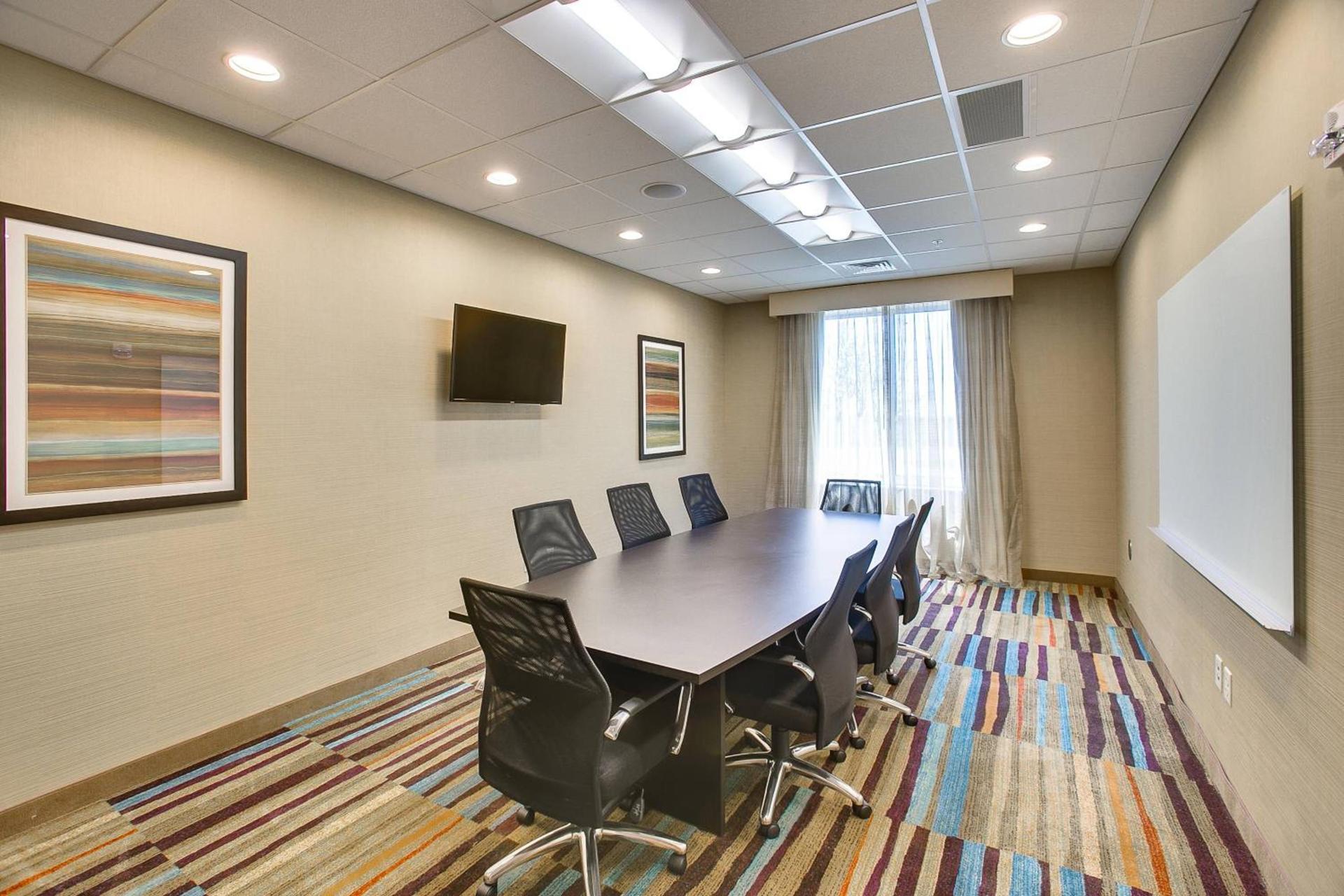 Fairfield Inn & Suites By Marriott Wichita East photo 27