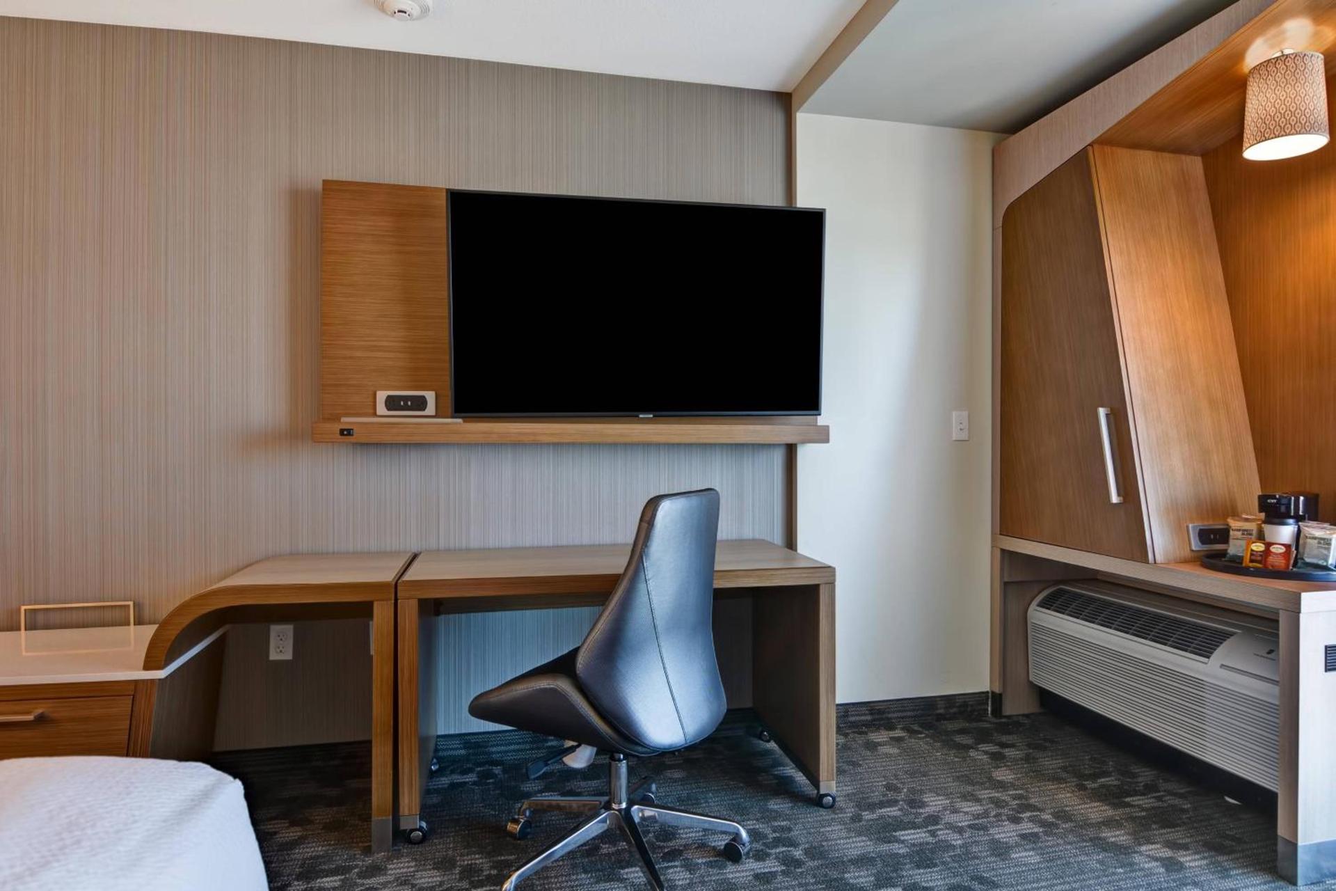 Courtyard by Marriott Bentonville Rogers Promenade photo 12