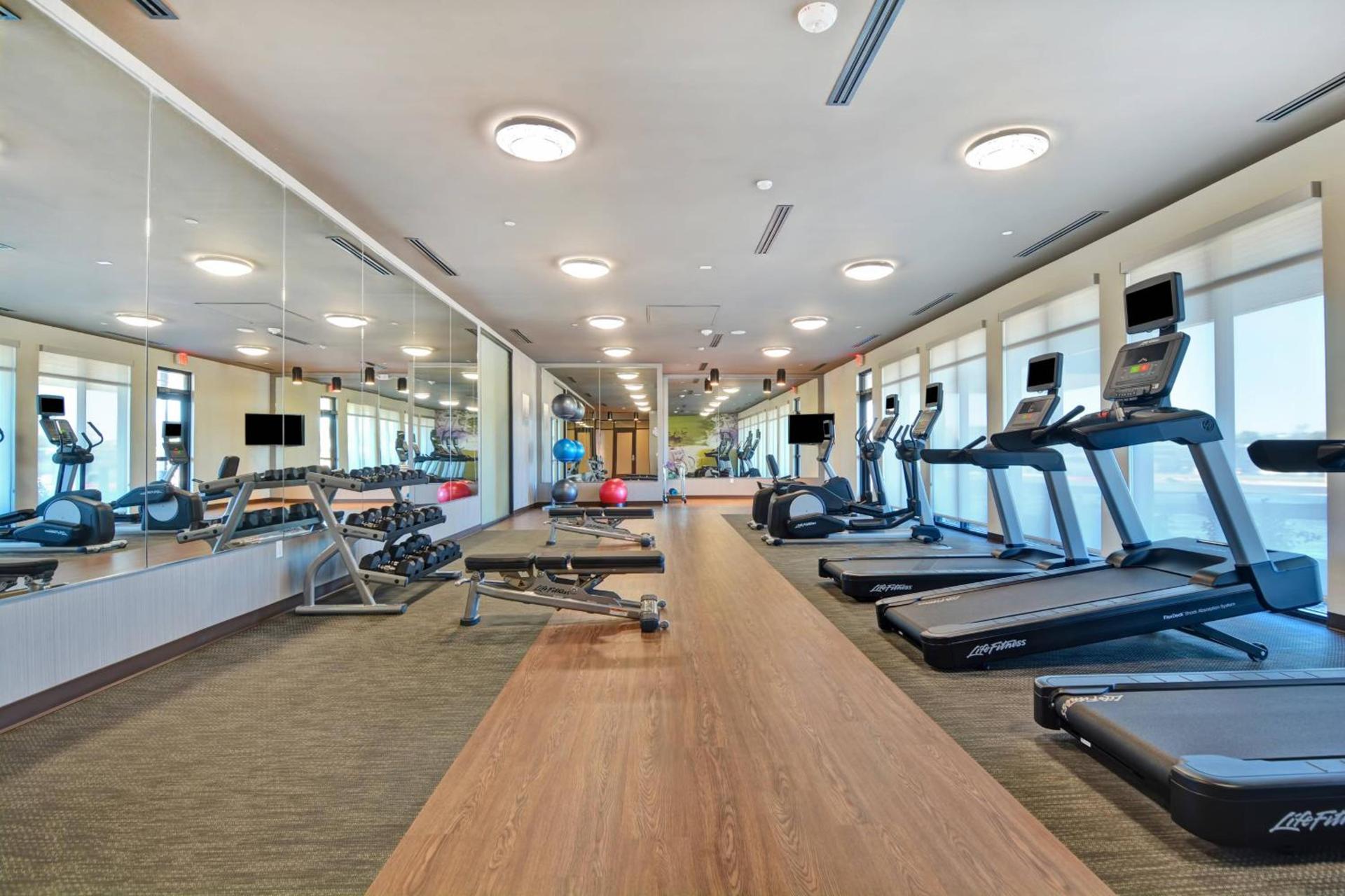 Courtyard by Marriott Bentonville Rogers Promenade photo 37