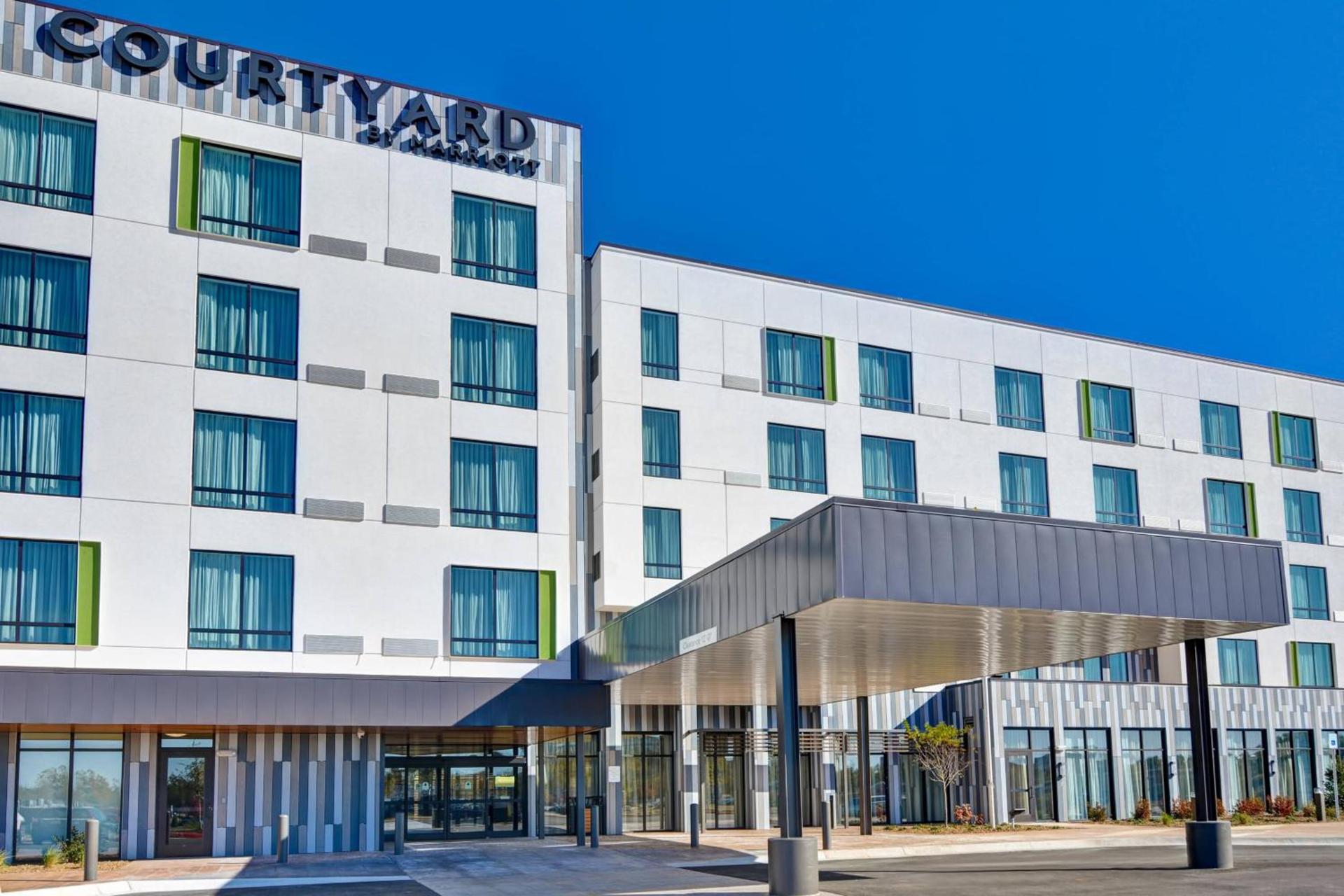 Courtyard by Marriott Bentonville Rogers Promenade photo 2