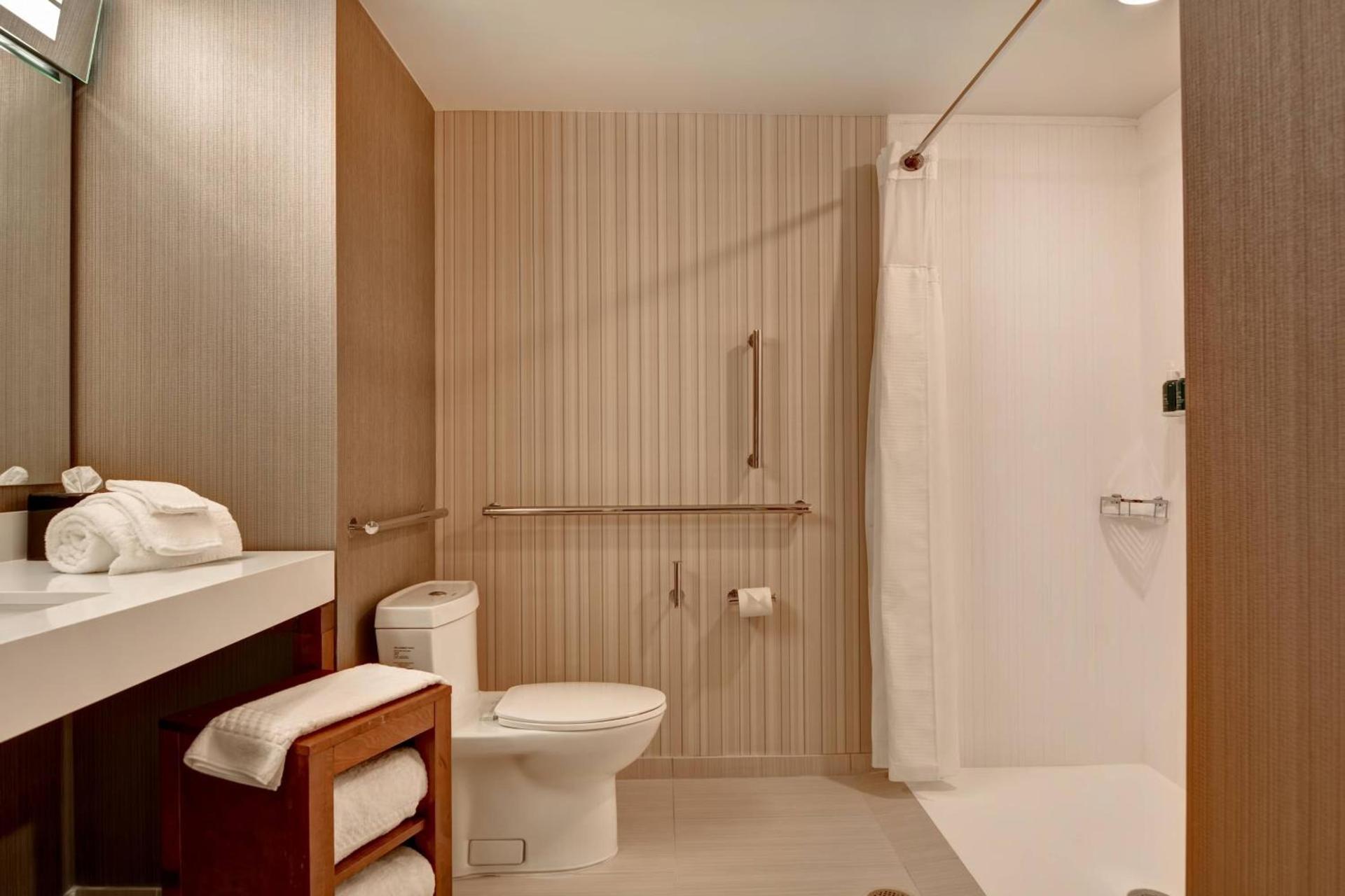 Courtyard by Marriott Bentonville Rogers Promenade photo 20