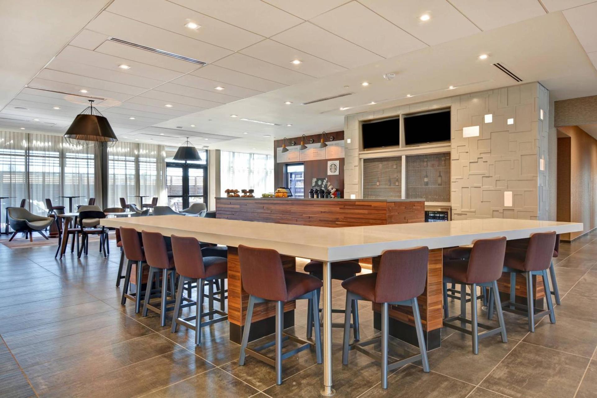 Courtyard by Marriott Bentonville Rogers Promenade photo 26