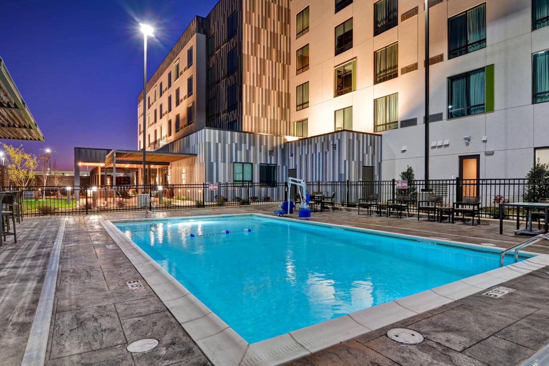 Courtyard by Marriott Bentonville Rogers Promenade photo 34