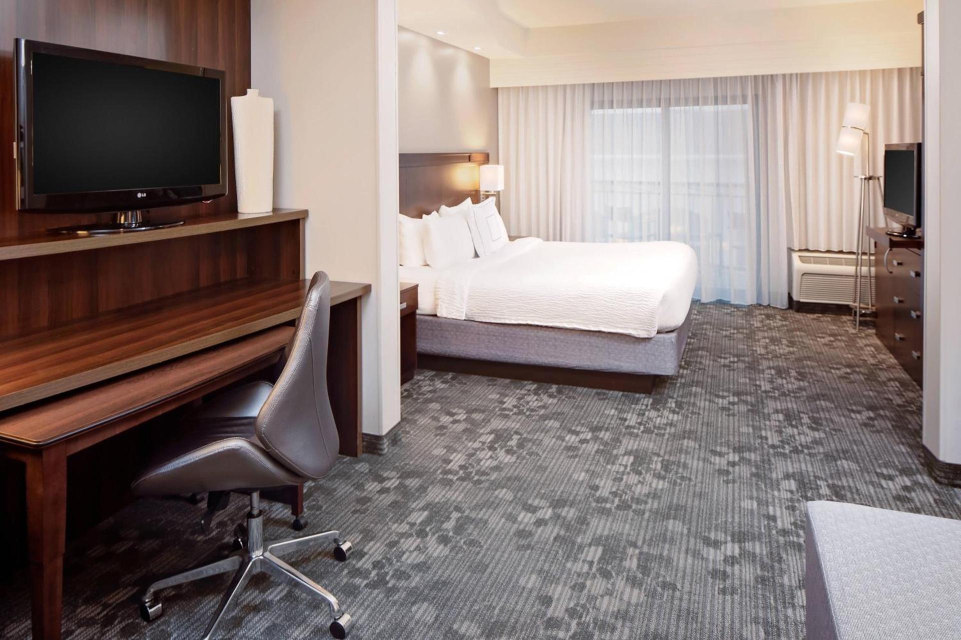 Courtyard by Marriott Houma photo 9