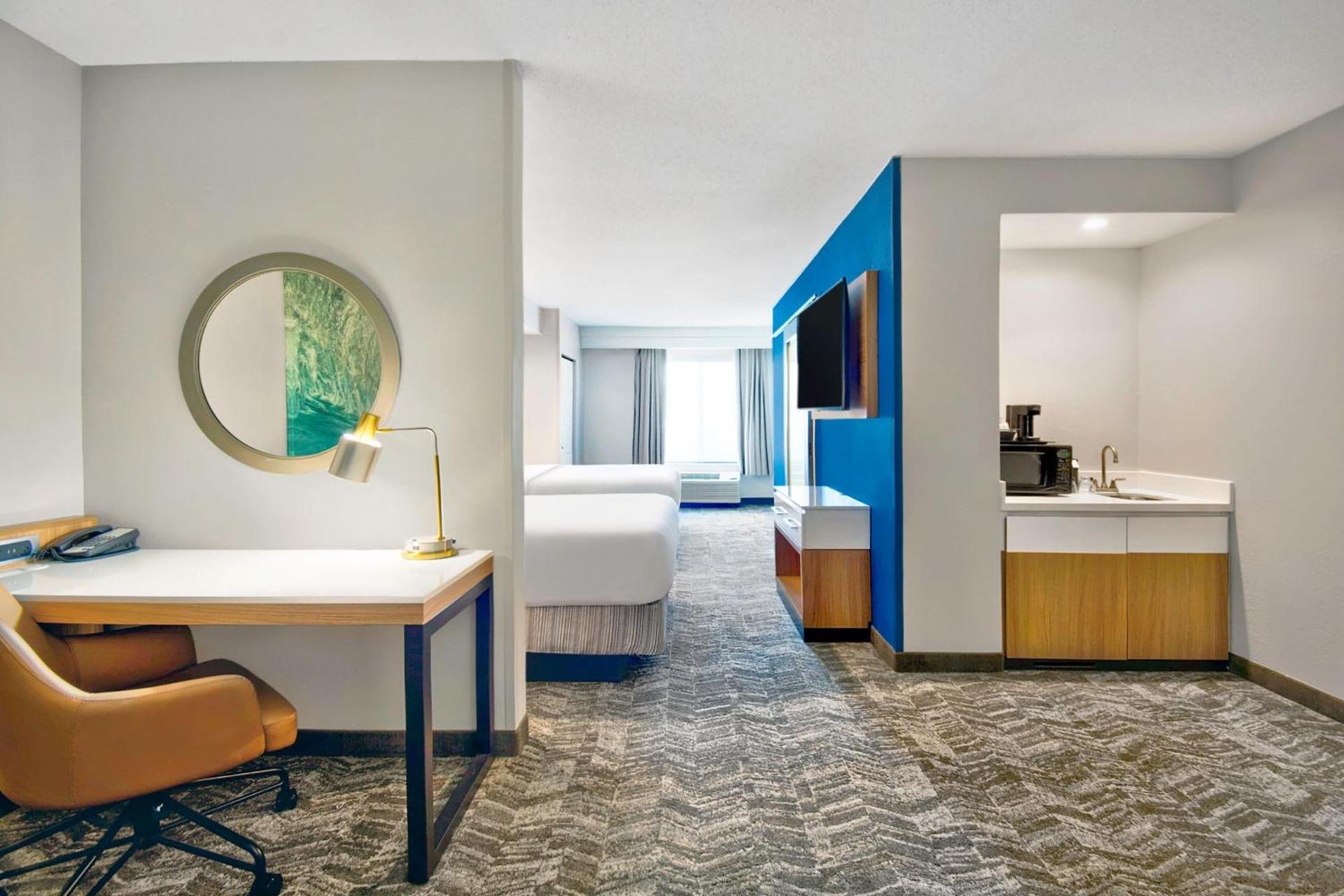 SpringHill Suites By Marriott Erie photo 13