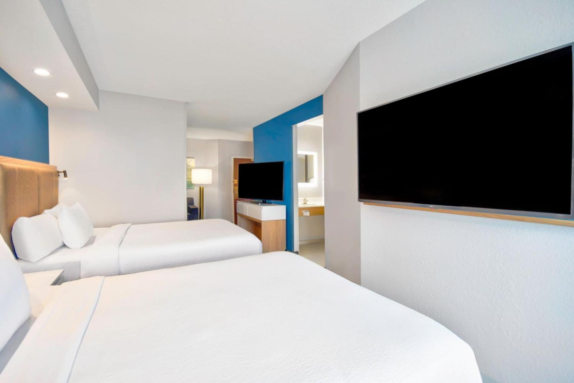 SpringHill Suites By Marriott Erie photo 15