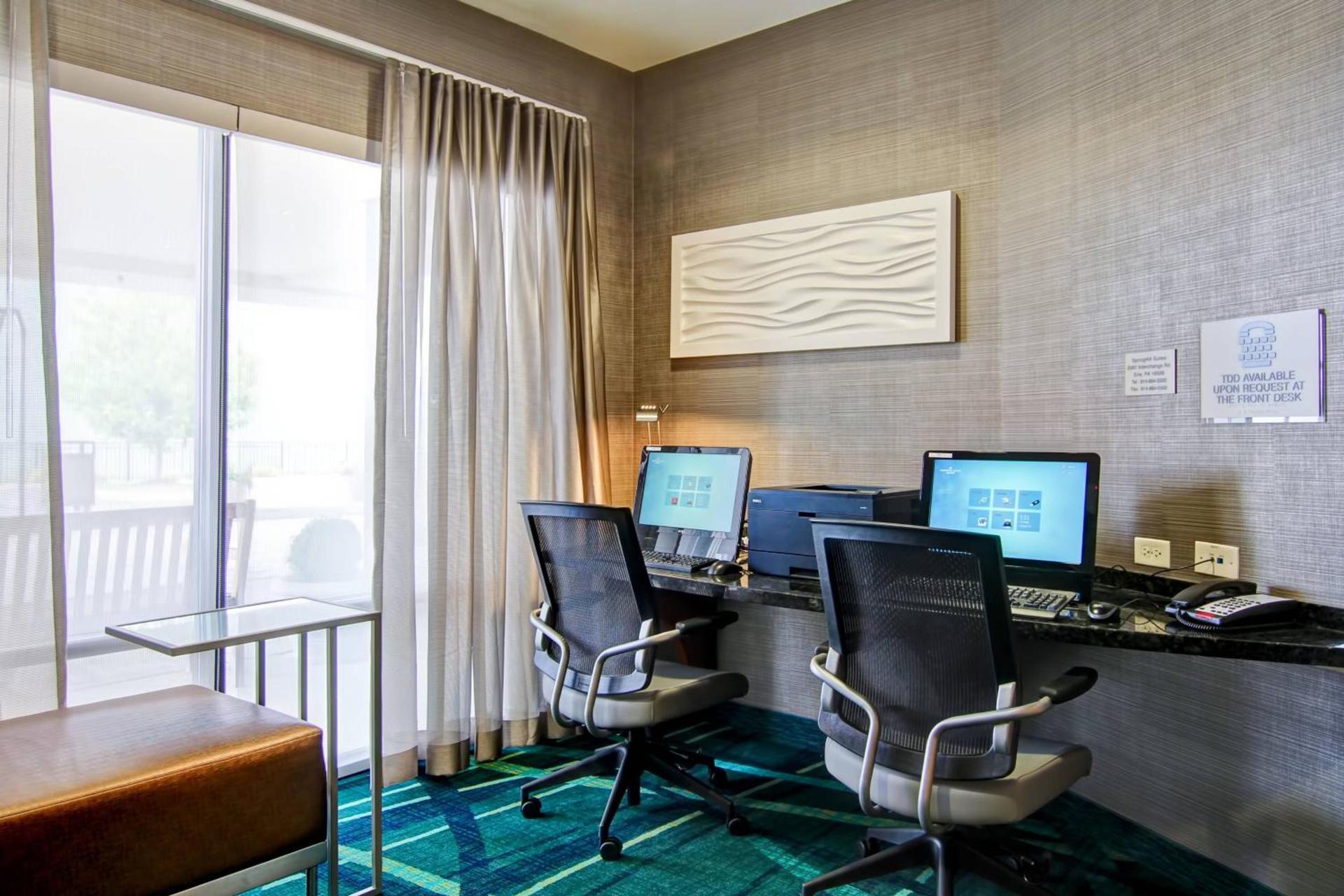 SpringHill Suites By Marriott Erie photo 25