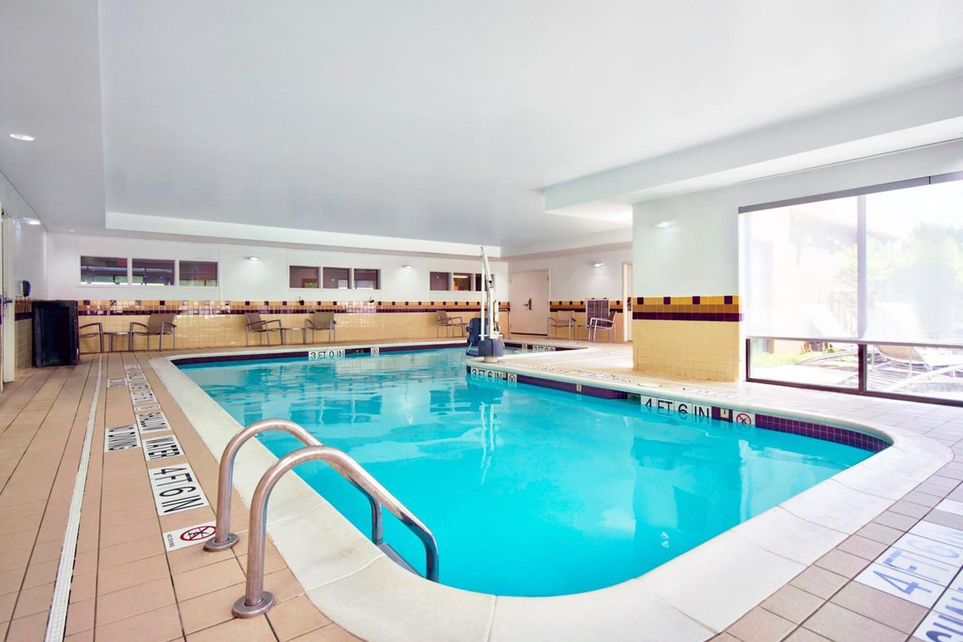 SpringHill Suites By Marriott Erie photo 36