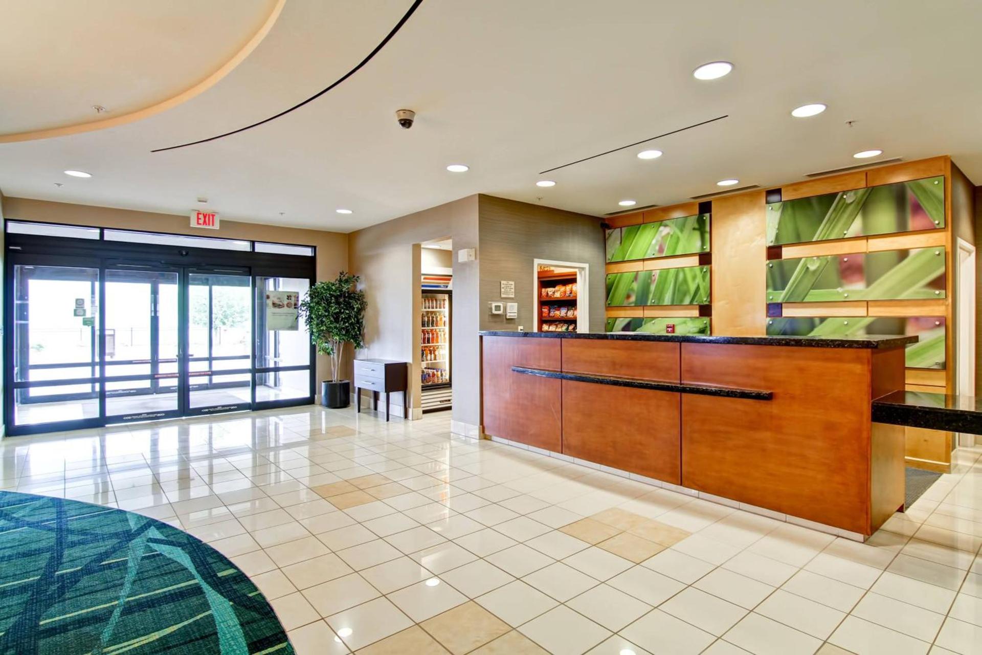 SpringHill Suites By Marriott Erie photo 5