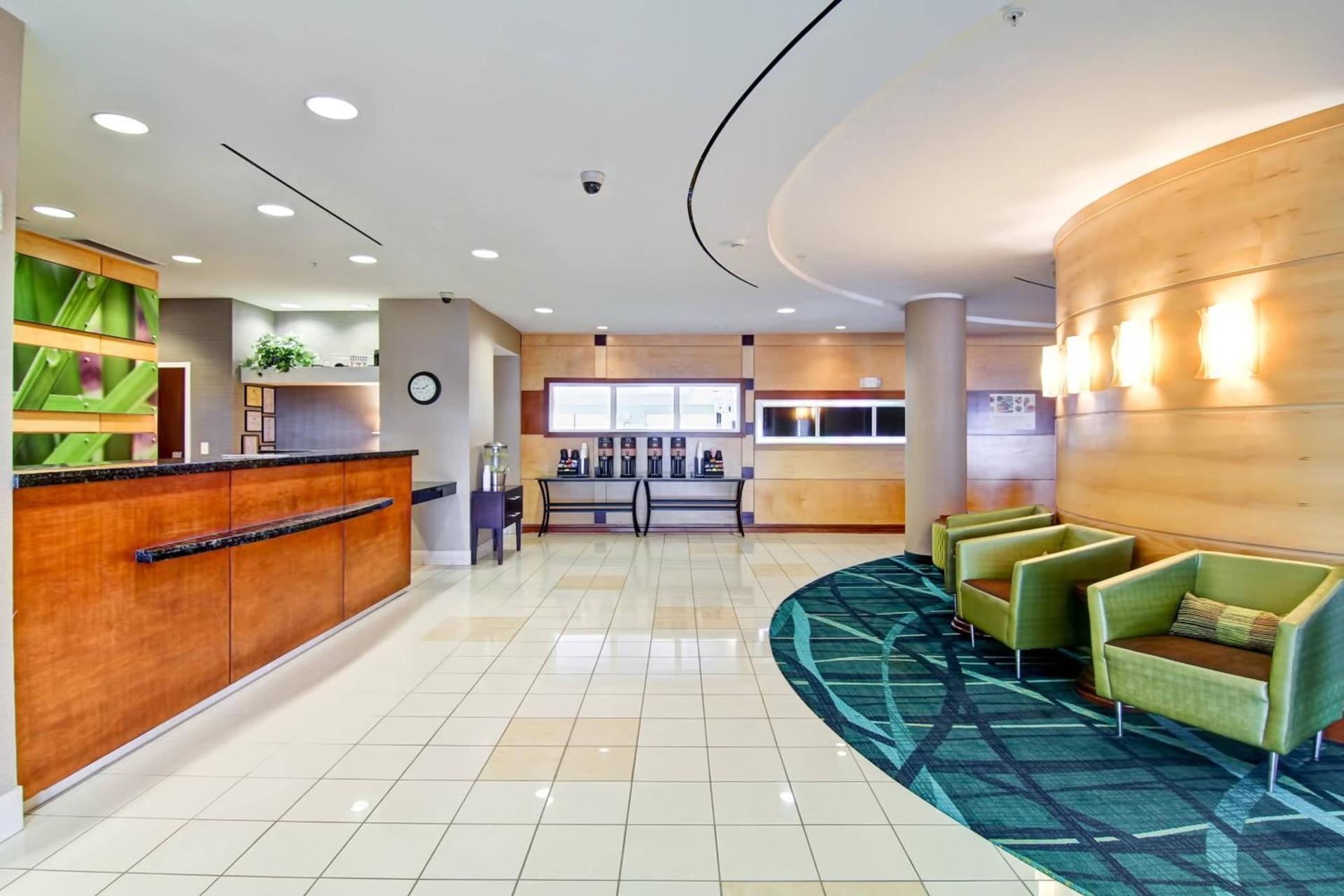 SpringHill Suites By Marriott Erie photo 9
