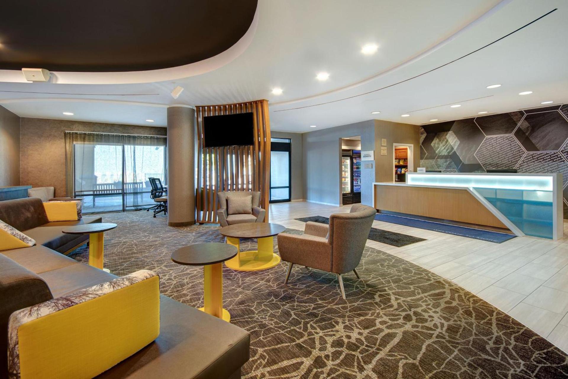 SpringHill Suites By Marriott Erie photo 8