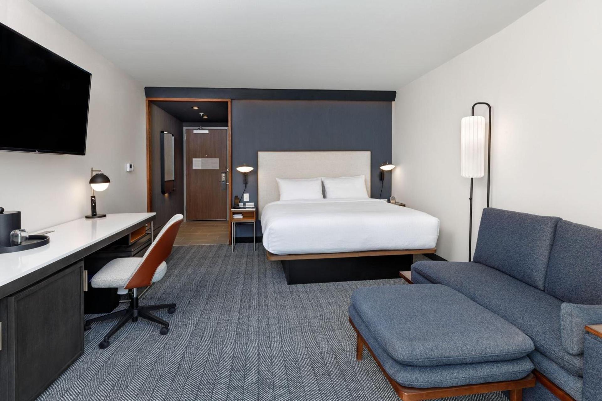 Courtyard by Marriott Richmond Scott's Addition photo 14