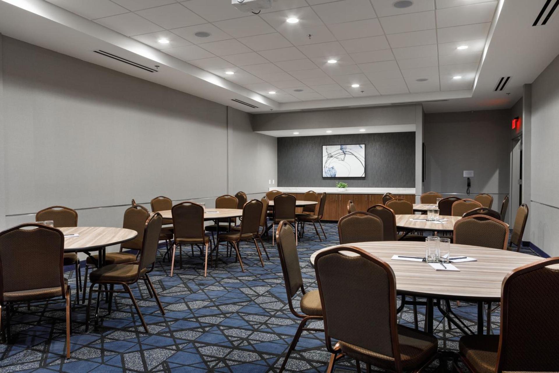 Courtyard by Marriott Richmond Scott's Addition photo 29