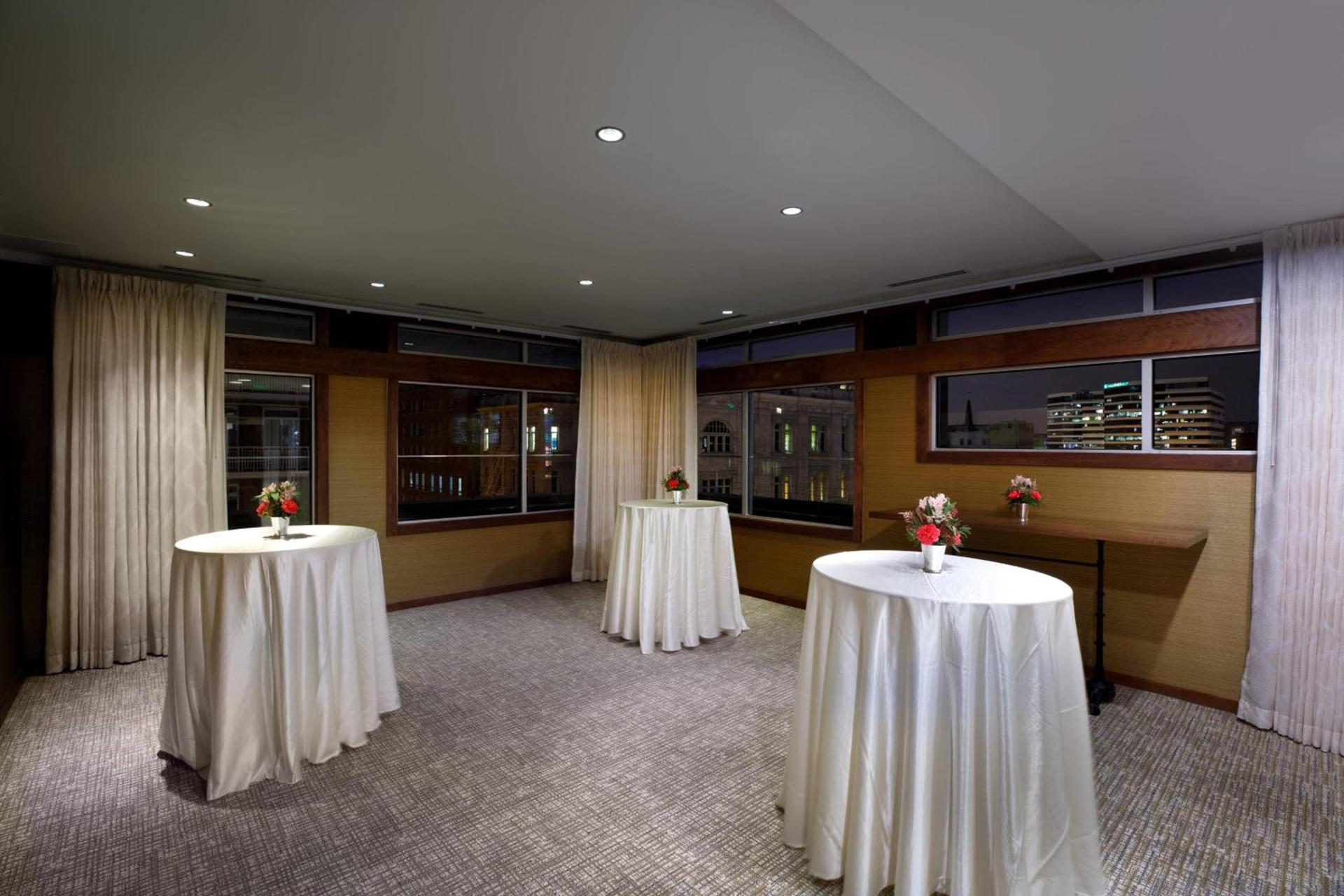 Hotel Metro, Autograph Collection photo 42