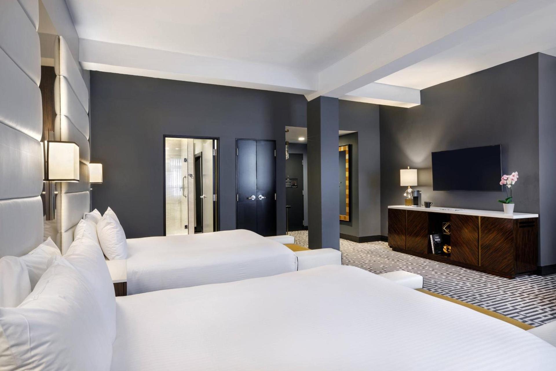 Hotel Metro, Autograph Collection photo 7