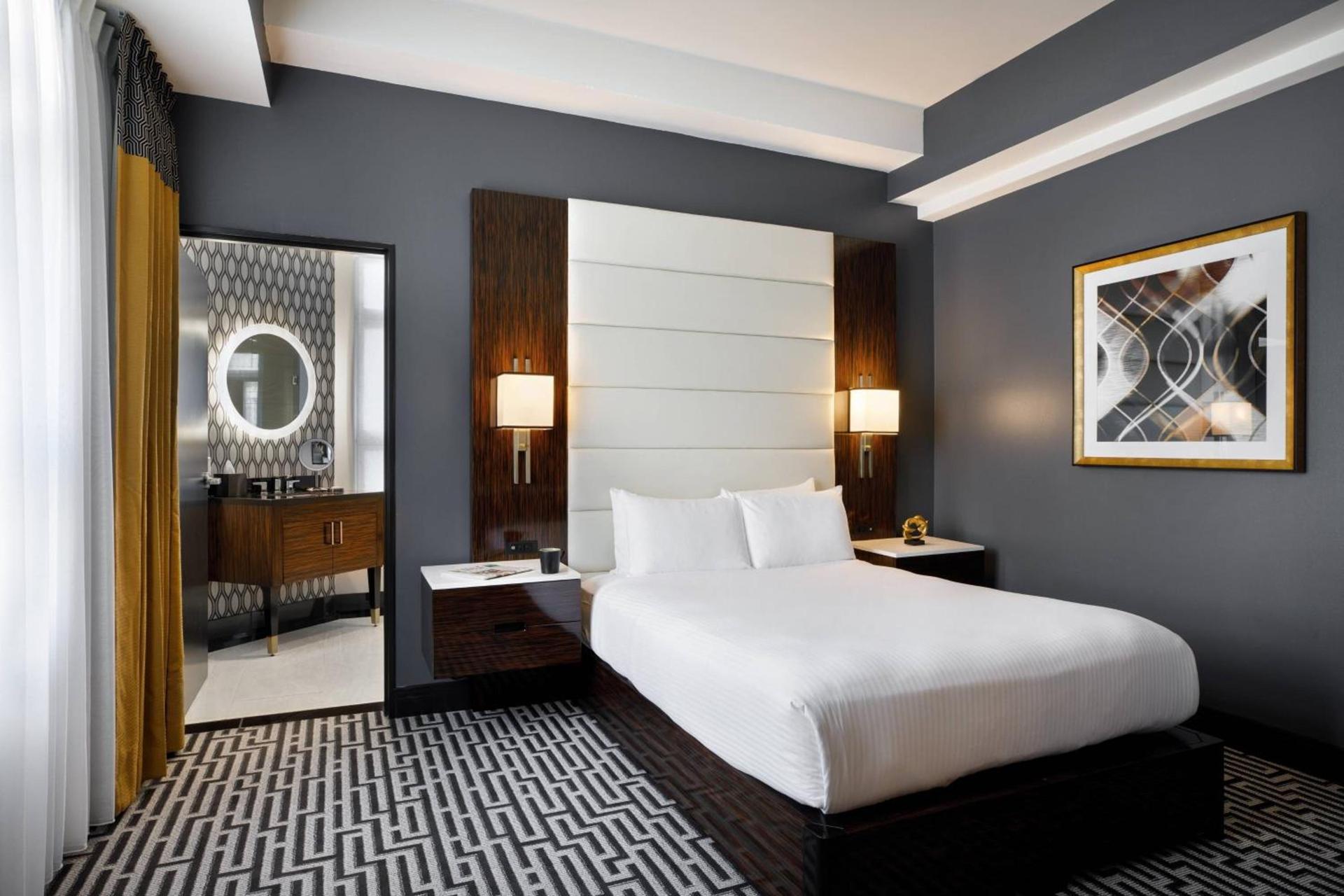 Hotel Metro, Autograph Collection photo 11