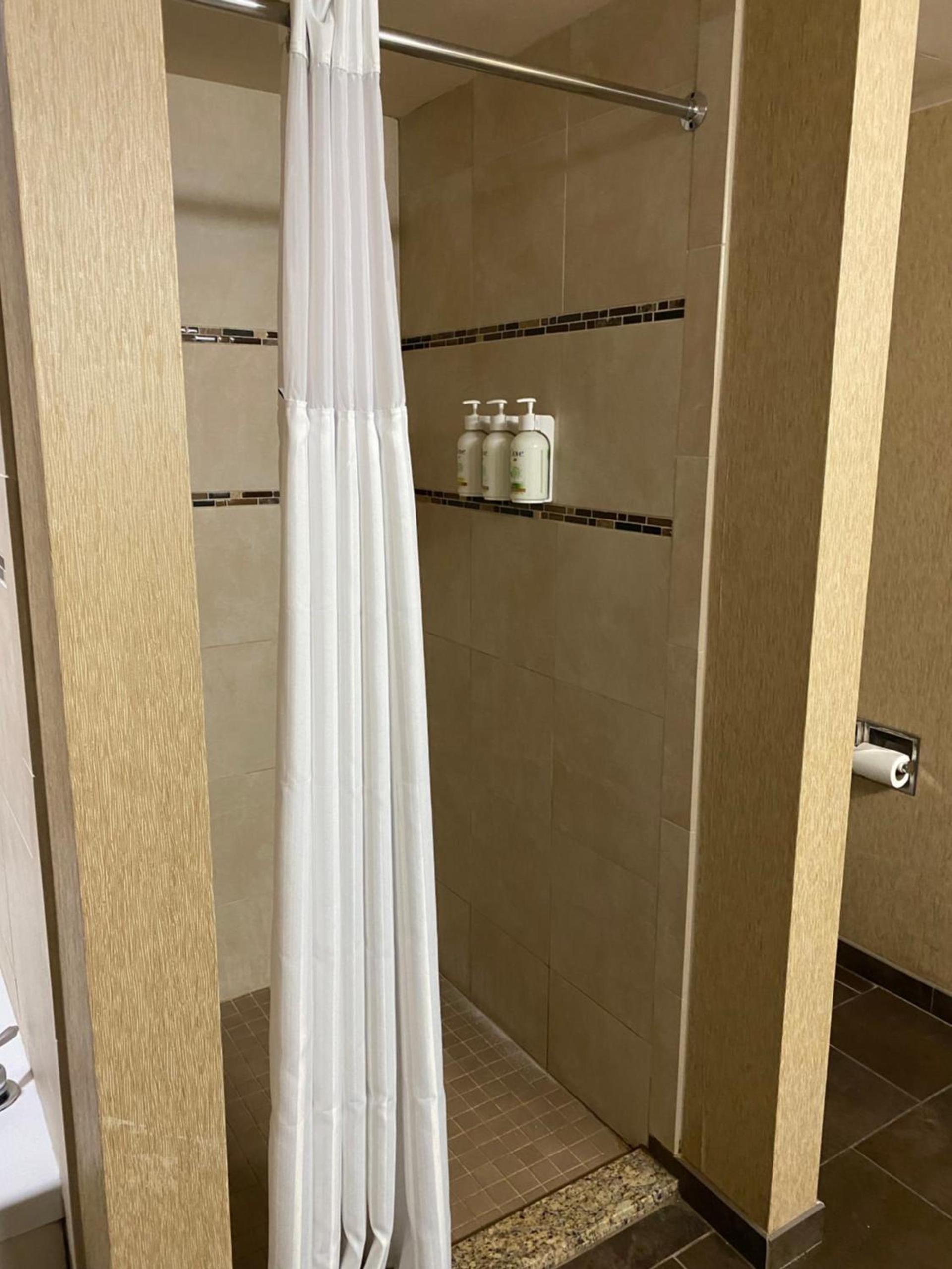 Wingate by Wyndham Little Rock photo 31