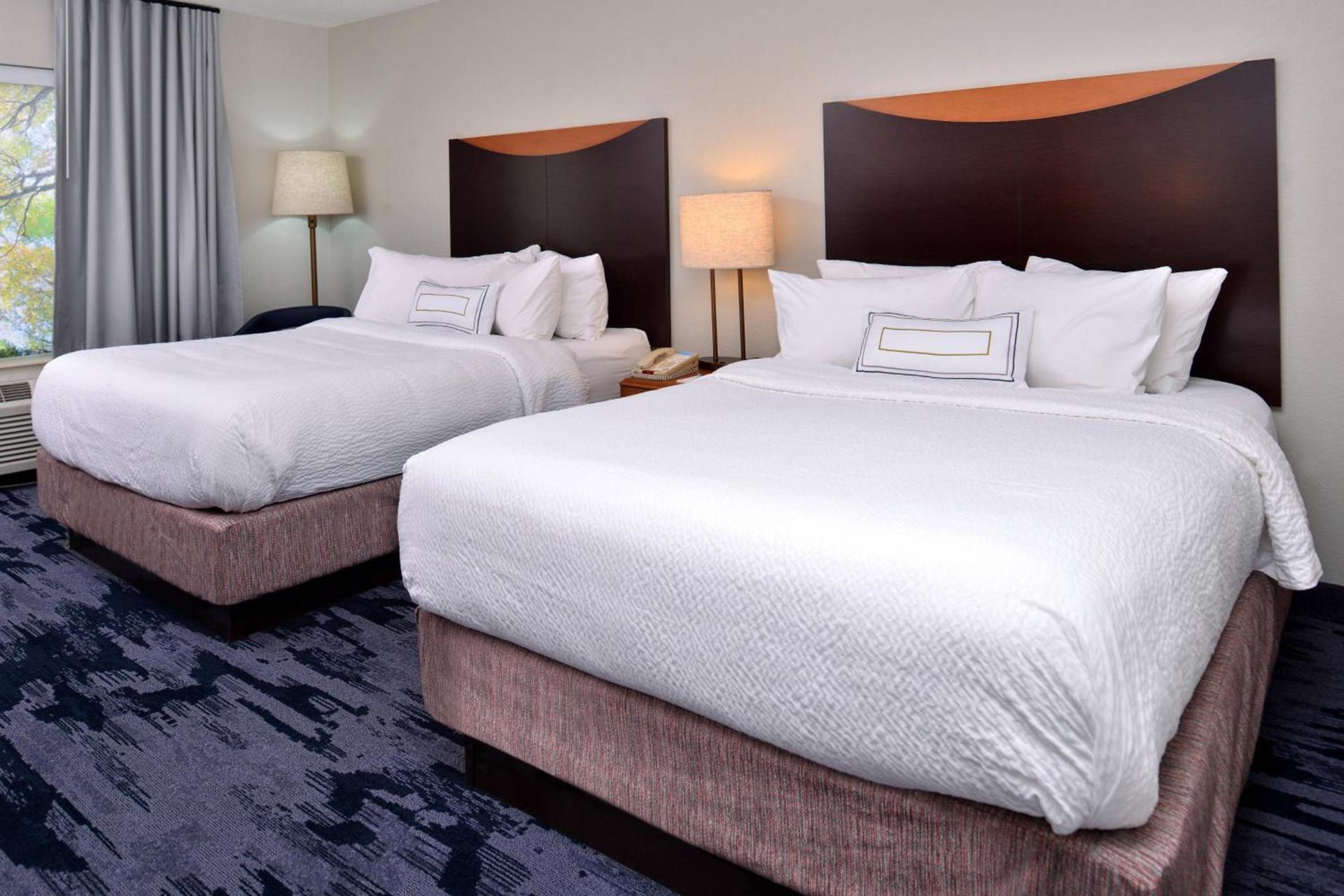 Fairfield Inn and Suites Beloit photo 9