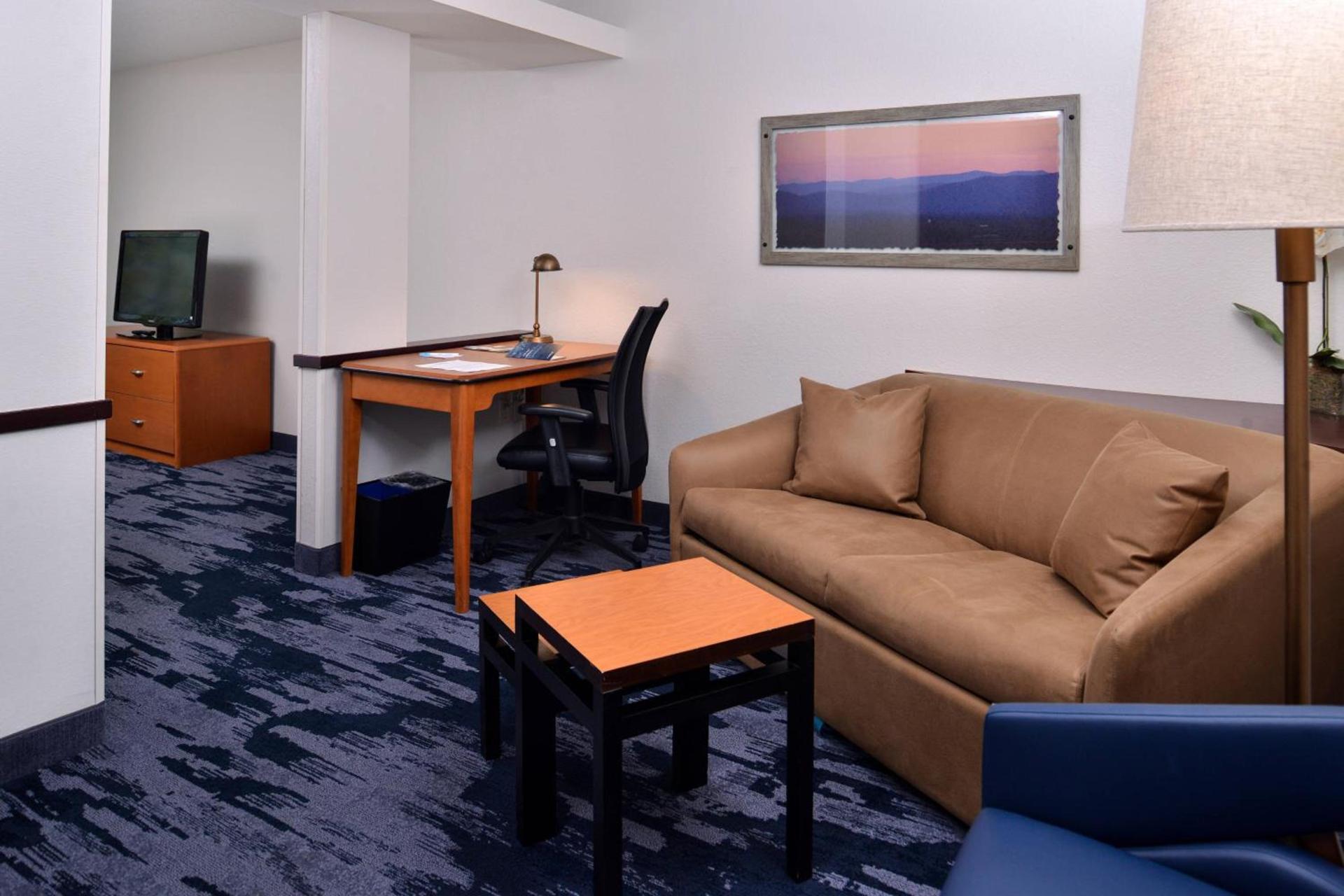 Fairfield Inn and Suites Beloit photo 19