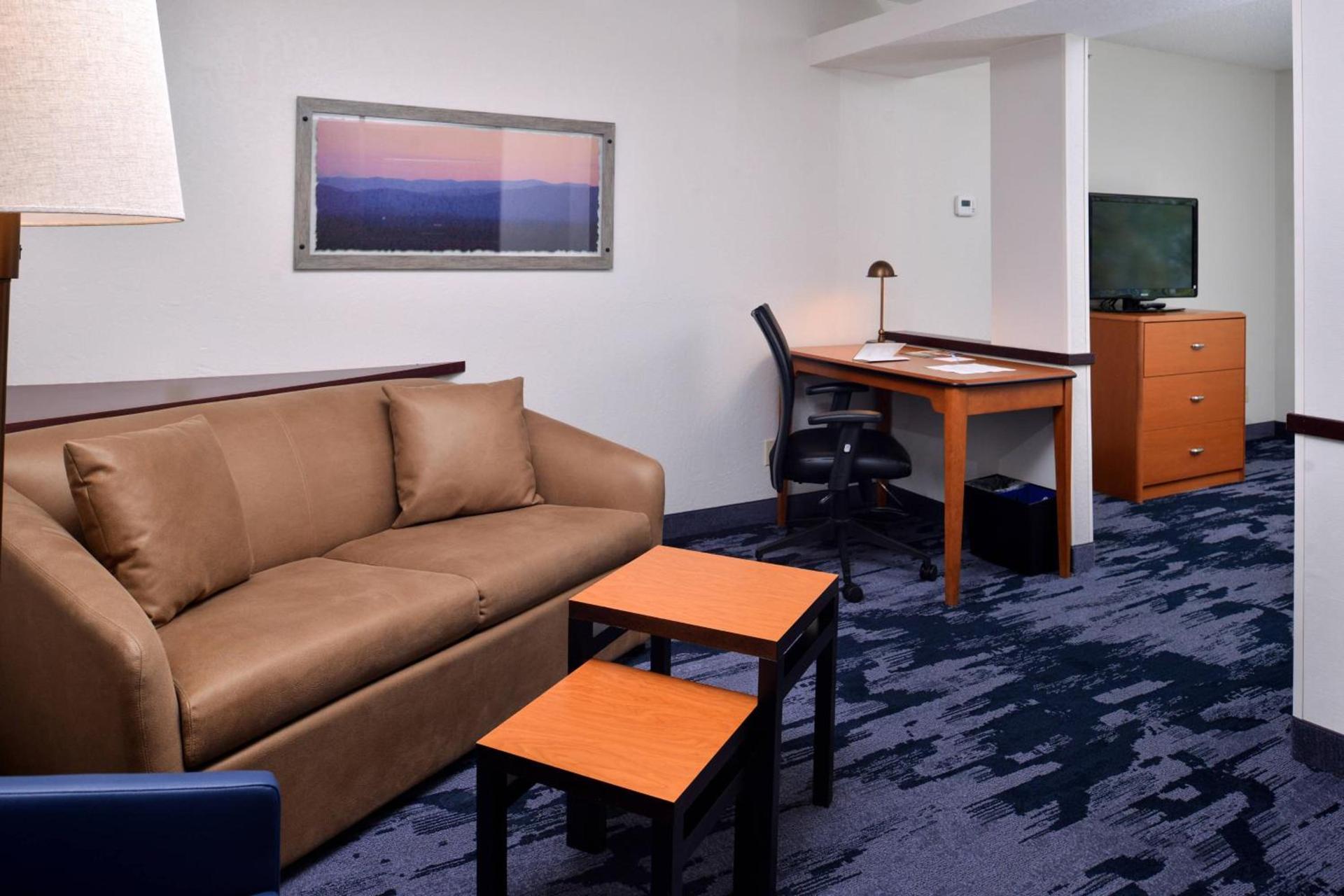 Fairfield Inn and Suites Beloit photo 22