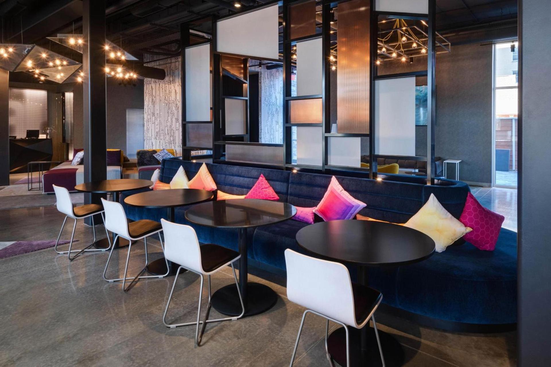 Aloft by Marriott Cincinnati West Chester photo 2