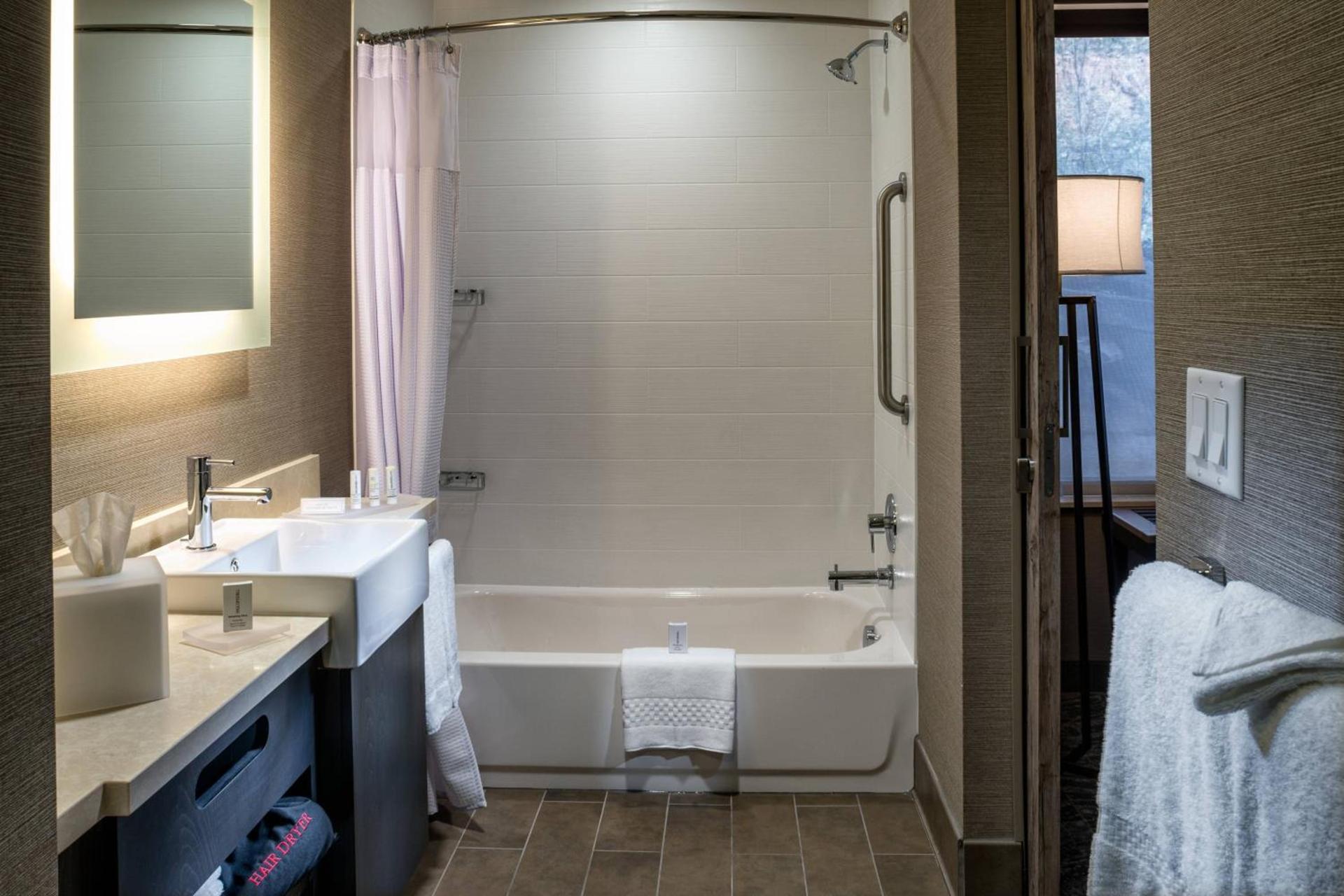 SpringHill Suites by Marriott Springdale Zion National Park photo 8