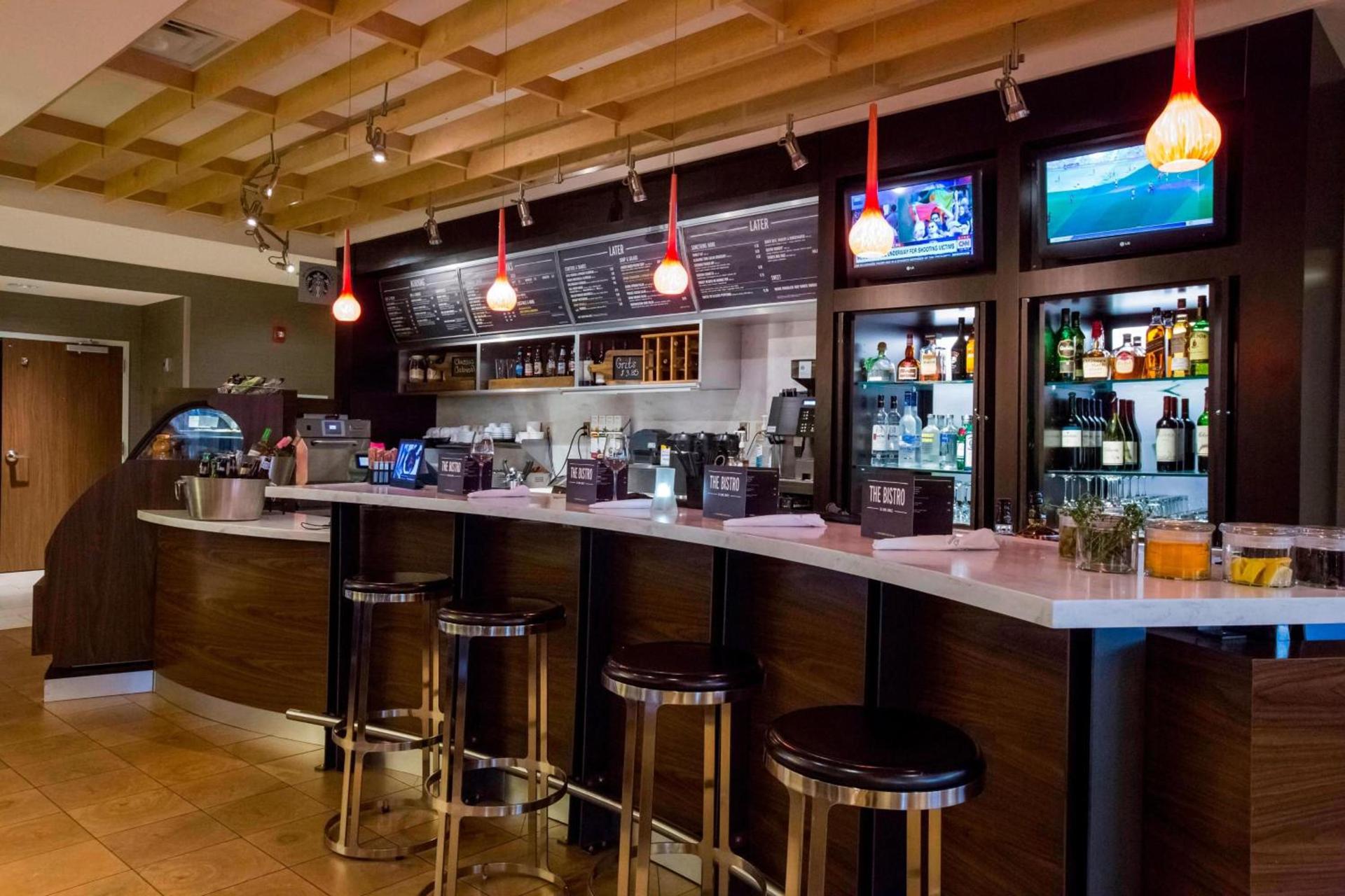 Courtyard by Marriott Jackson Airport/Pearl photo 34