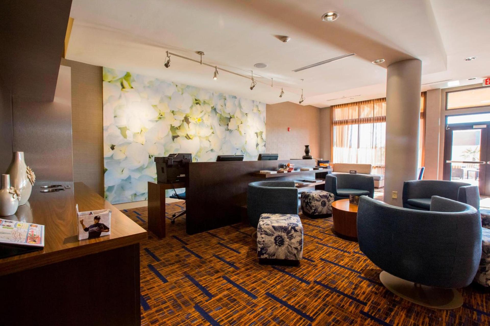 Courtyard by Marriott Jackson Airport/Pearl photo 3