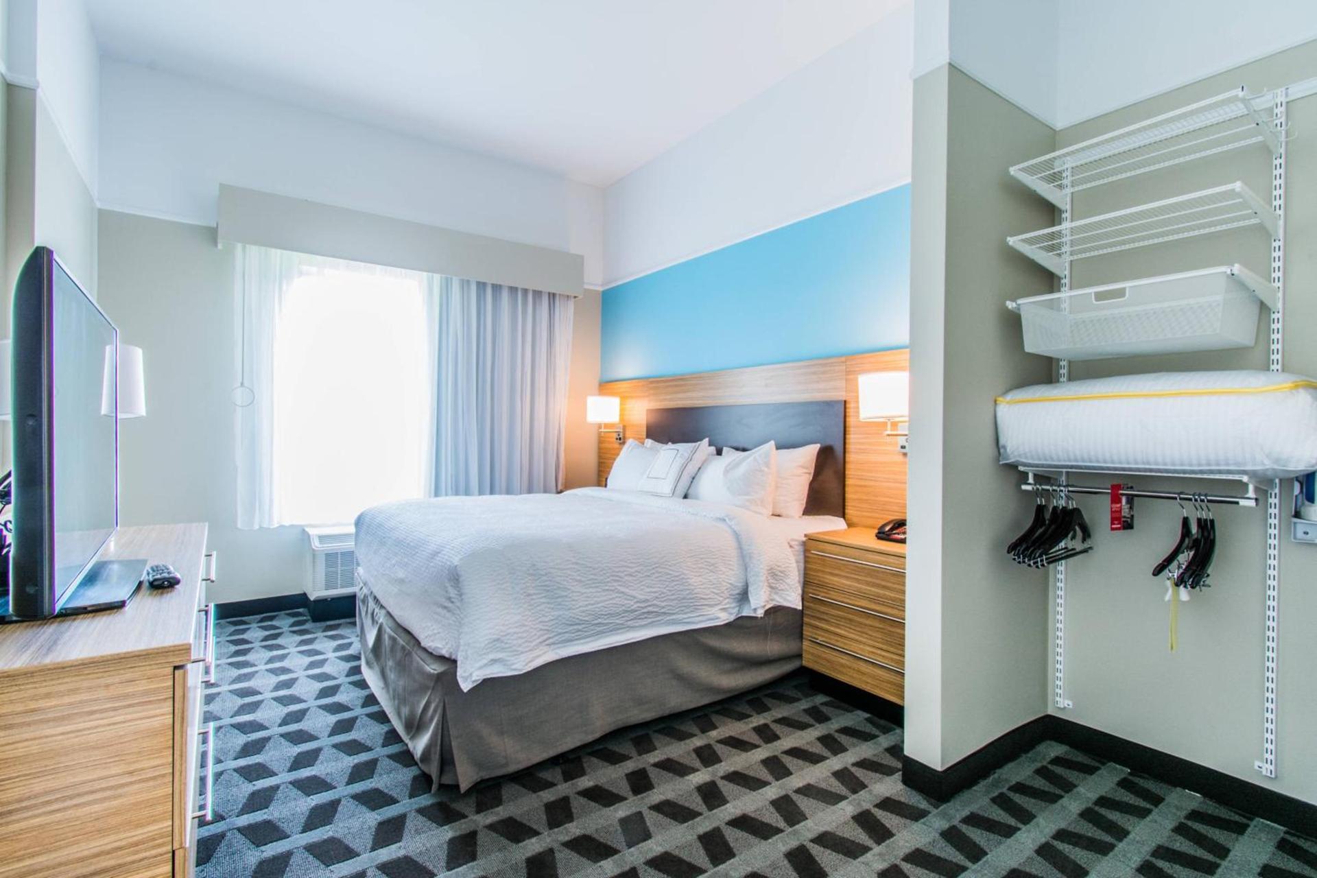 TownePlace Suites by Marriott Evansville Newburgh photo 37