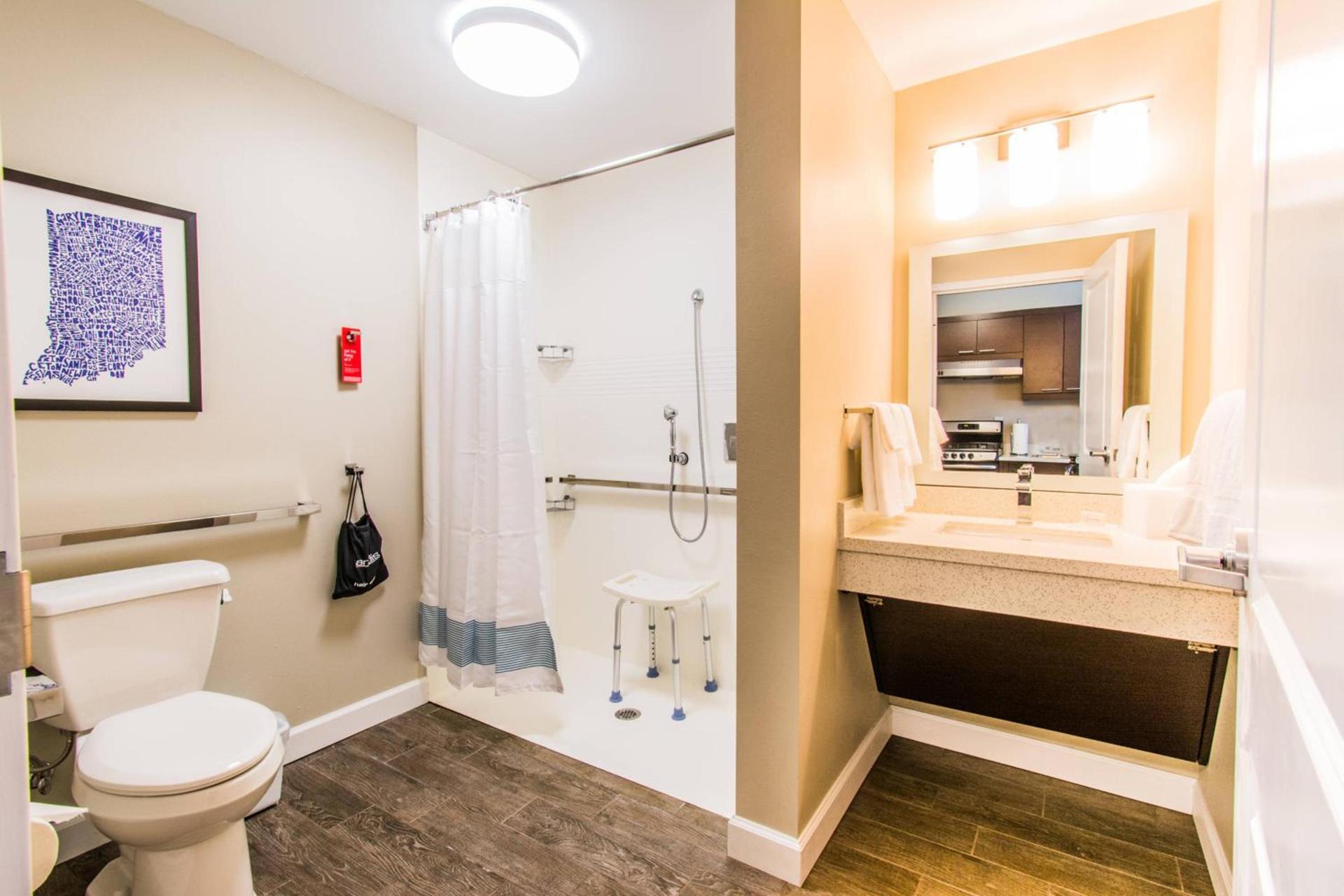 TownePlace Suites by Marriott Evansville Newburgh photo 41