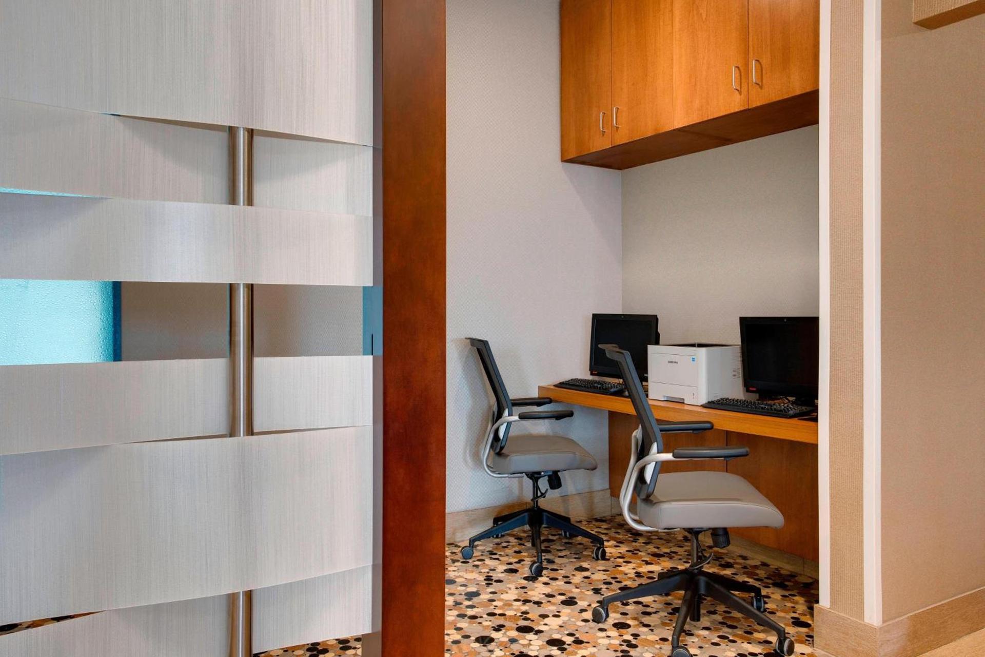 SpringHill Suites by Marriott Murray photo 13