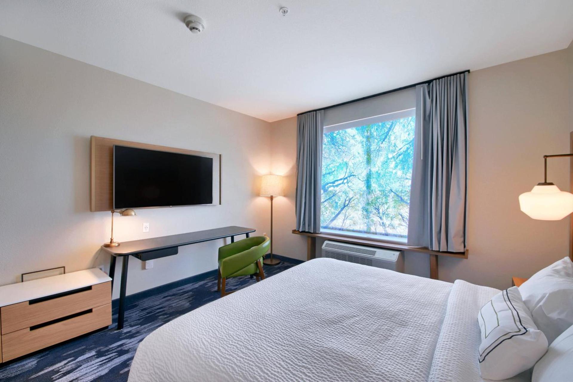 Fairfield Inn & Suites by Marriott Dallas Cedar Hill photo 8