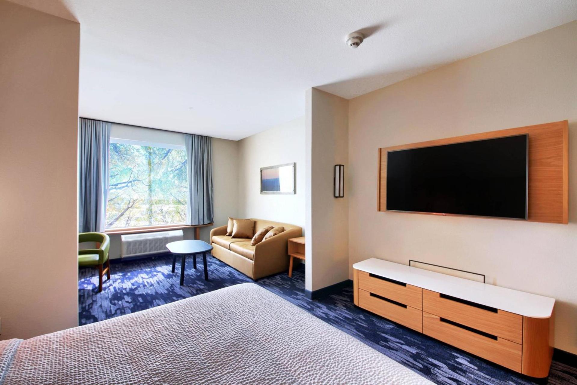 Fairfield Inn & Suites by Marriott Dallas Cedar Hill photo 14