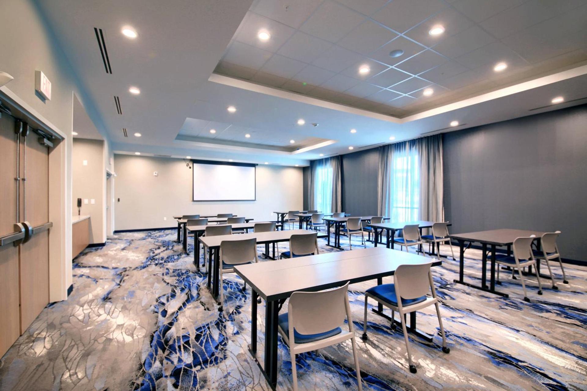 Fairfield Inn & Suites by Marriott Dallas Cedar Hill photo 26
