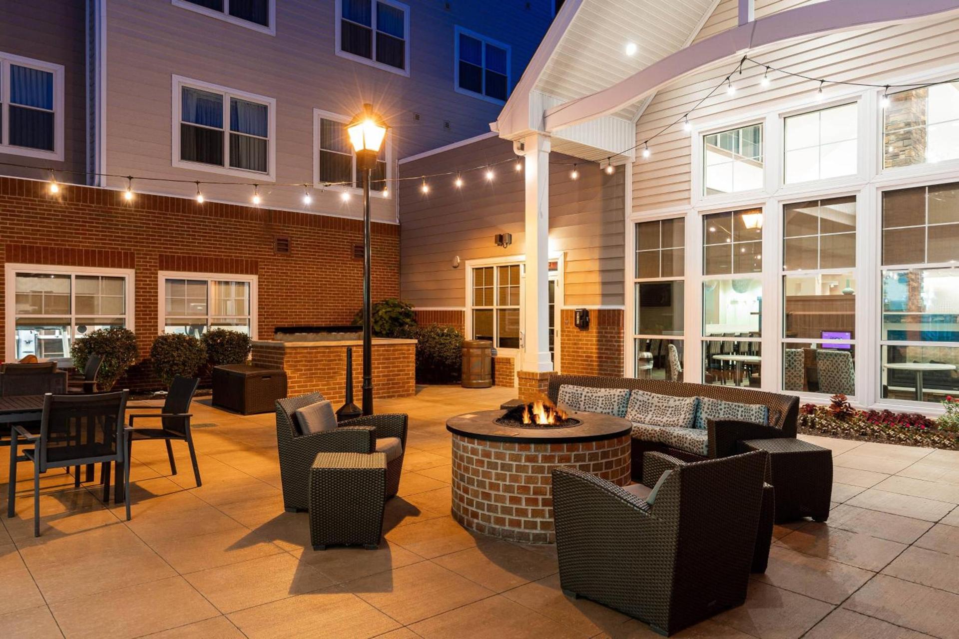 Residence Inn by Marriott Decatur Forsyth photo 6