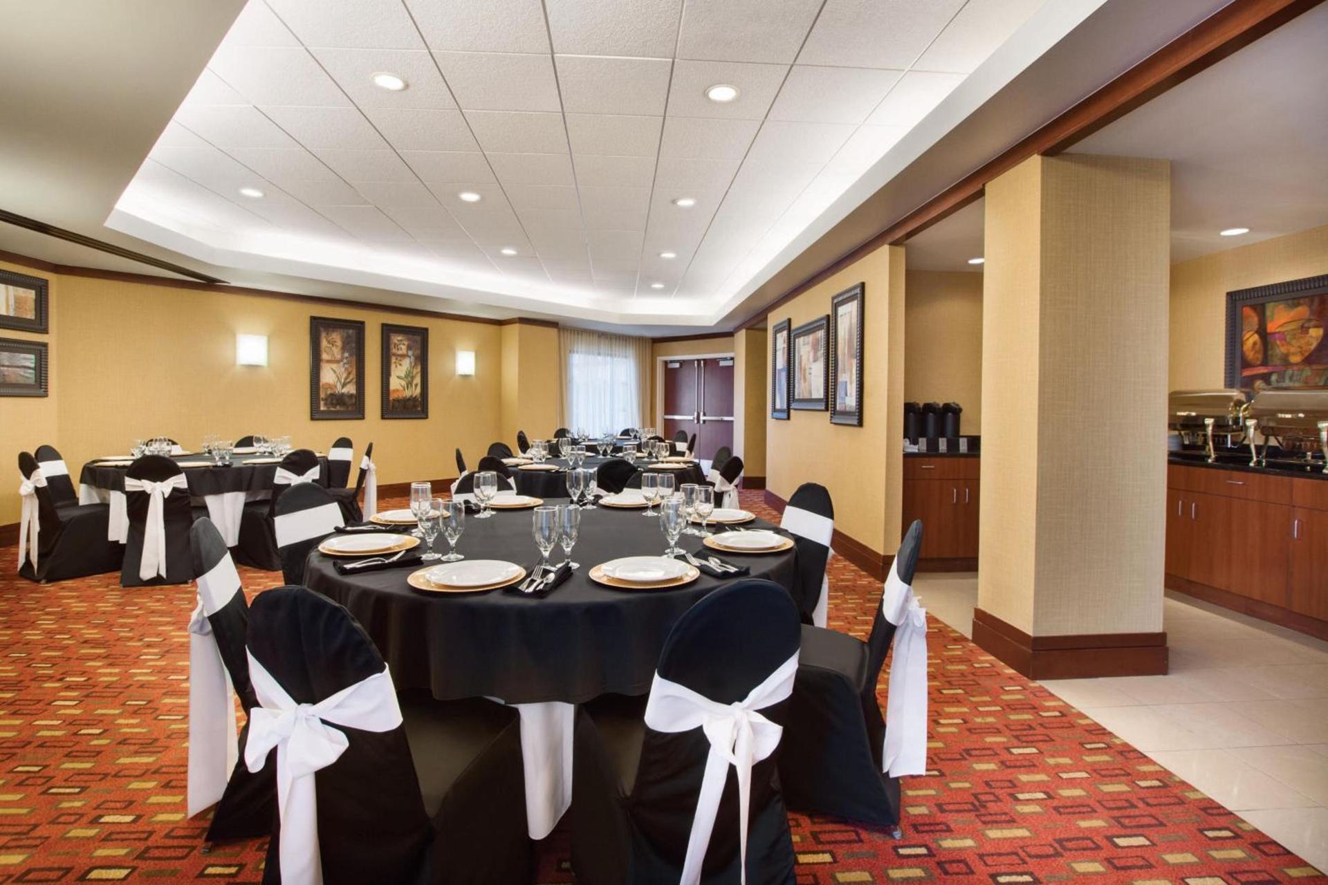 Courtyard by Marriott Oklahoma City Downtown photo 37