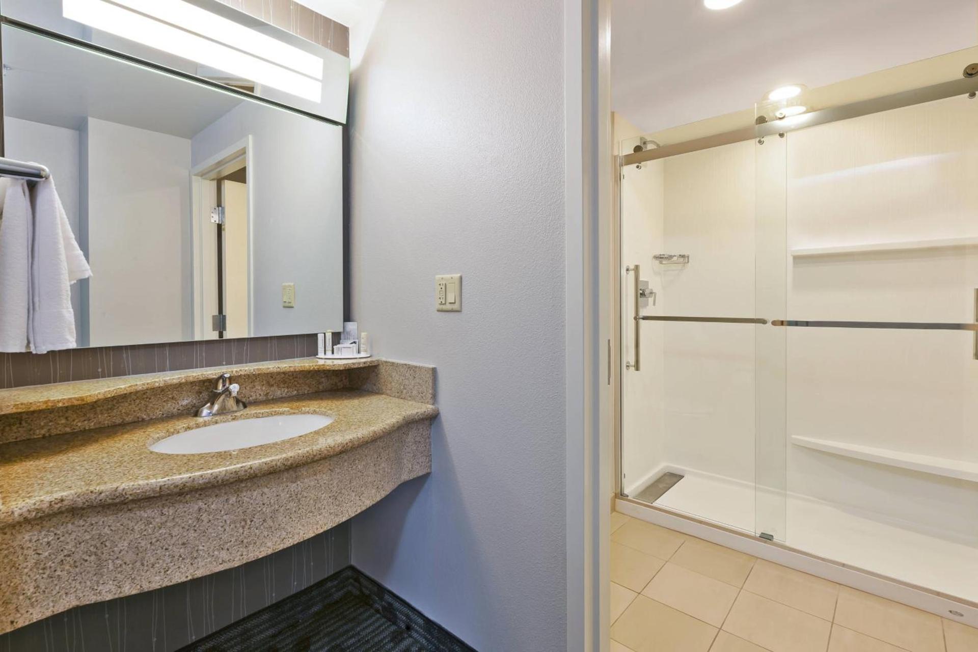 Courtyard by Marriott Oklahoma City Downtown photo 25