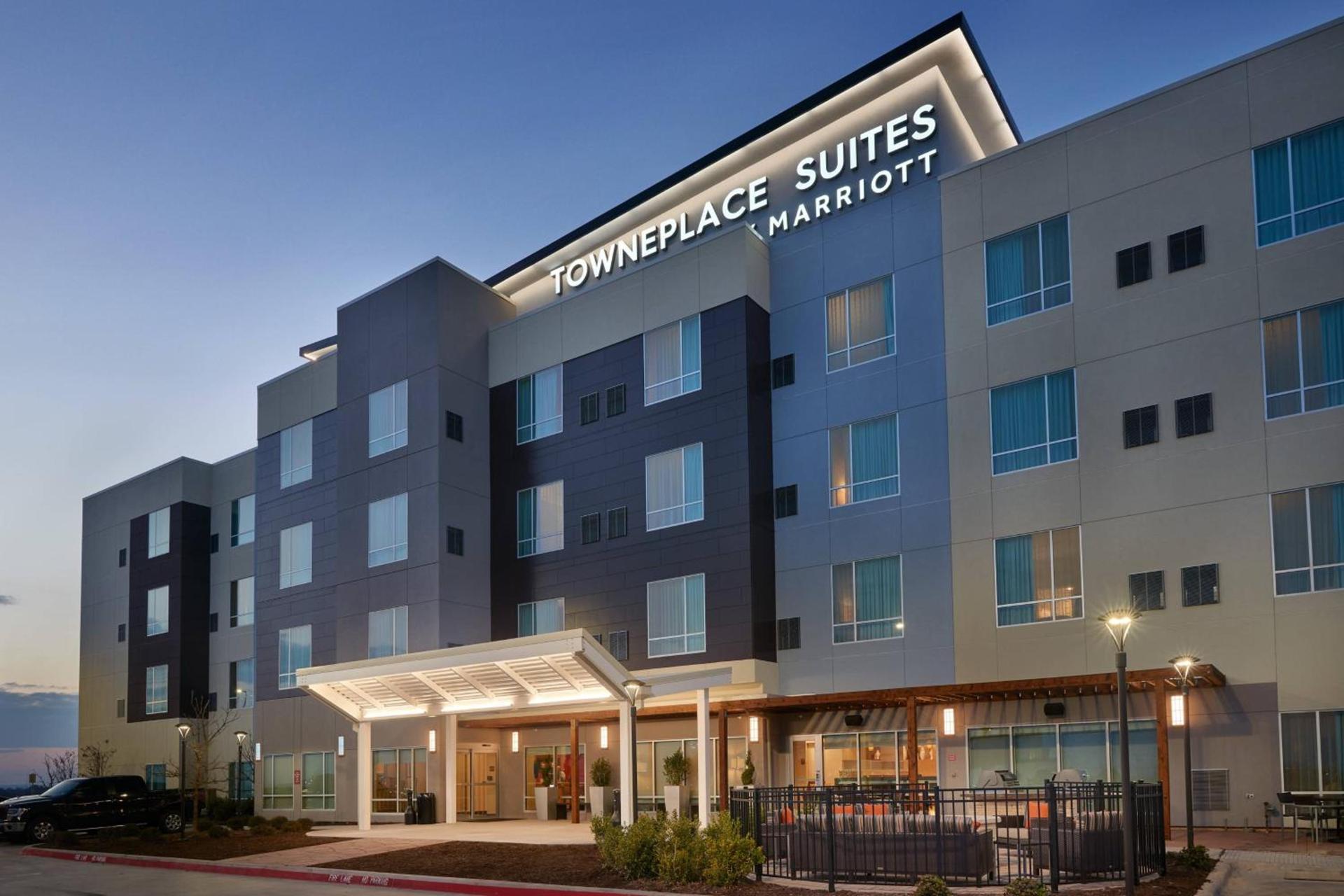 TownePlace Suites Fort Worth Northwest Lake Worth photo 1