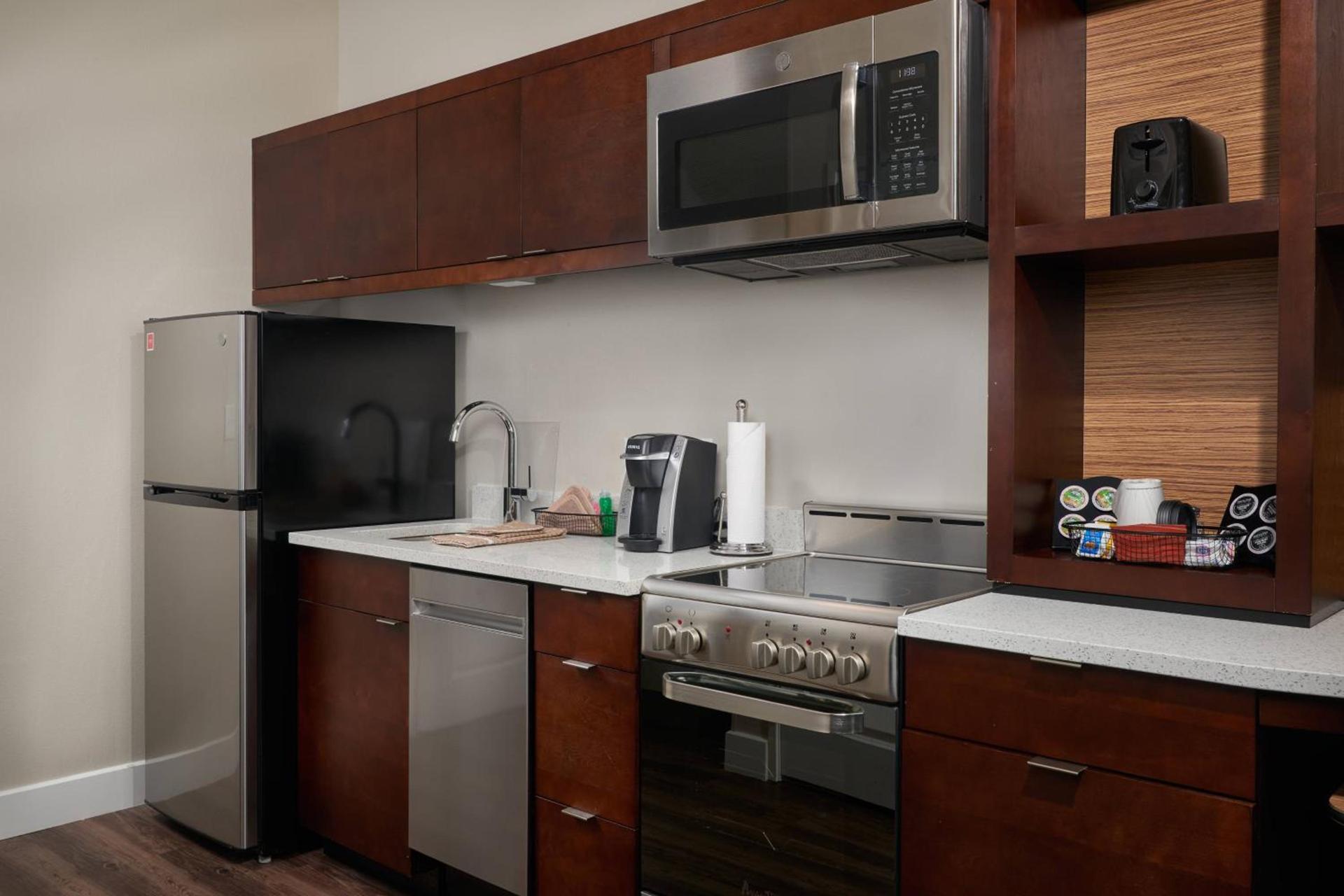 TownePlace Suites Fort Worth Northwest Lake Worth photo 11