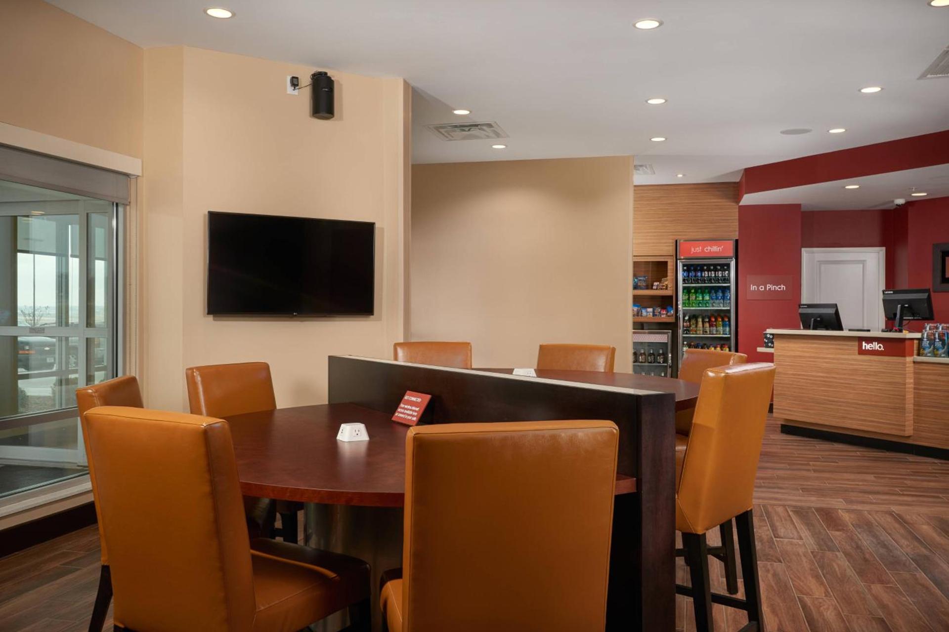 TownePlace Suites Fort Worth Northwest Lake Worth photo 5