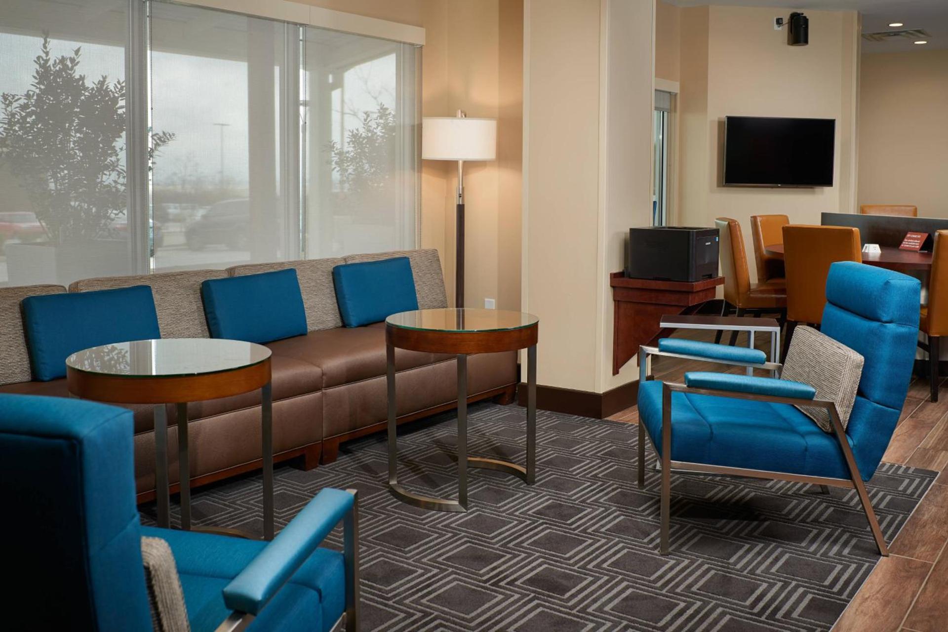 TownePlace Suites Fort Worth Northwest Lake Worth photo 4